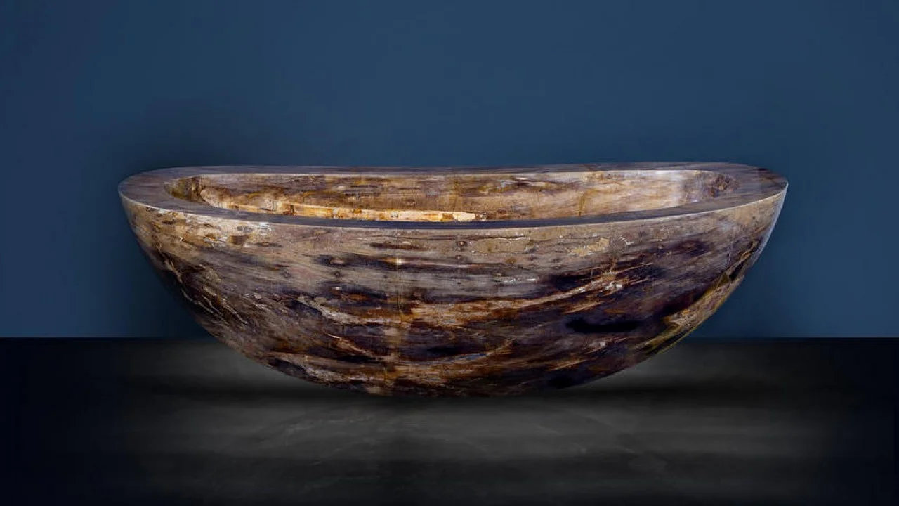 Le-Grand-Queen-Bathtub.jpg
