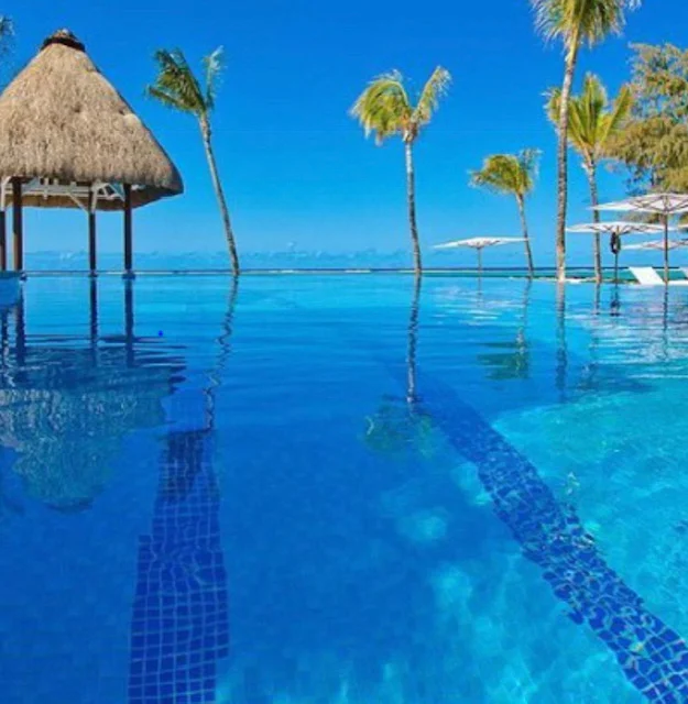 AMBRE MAURITIUS: A CATCH OF THE DAY 