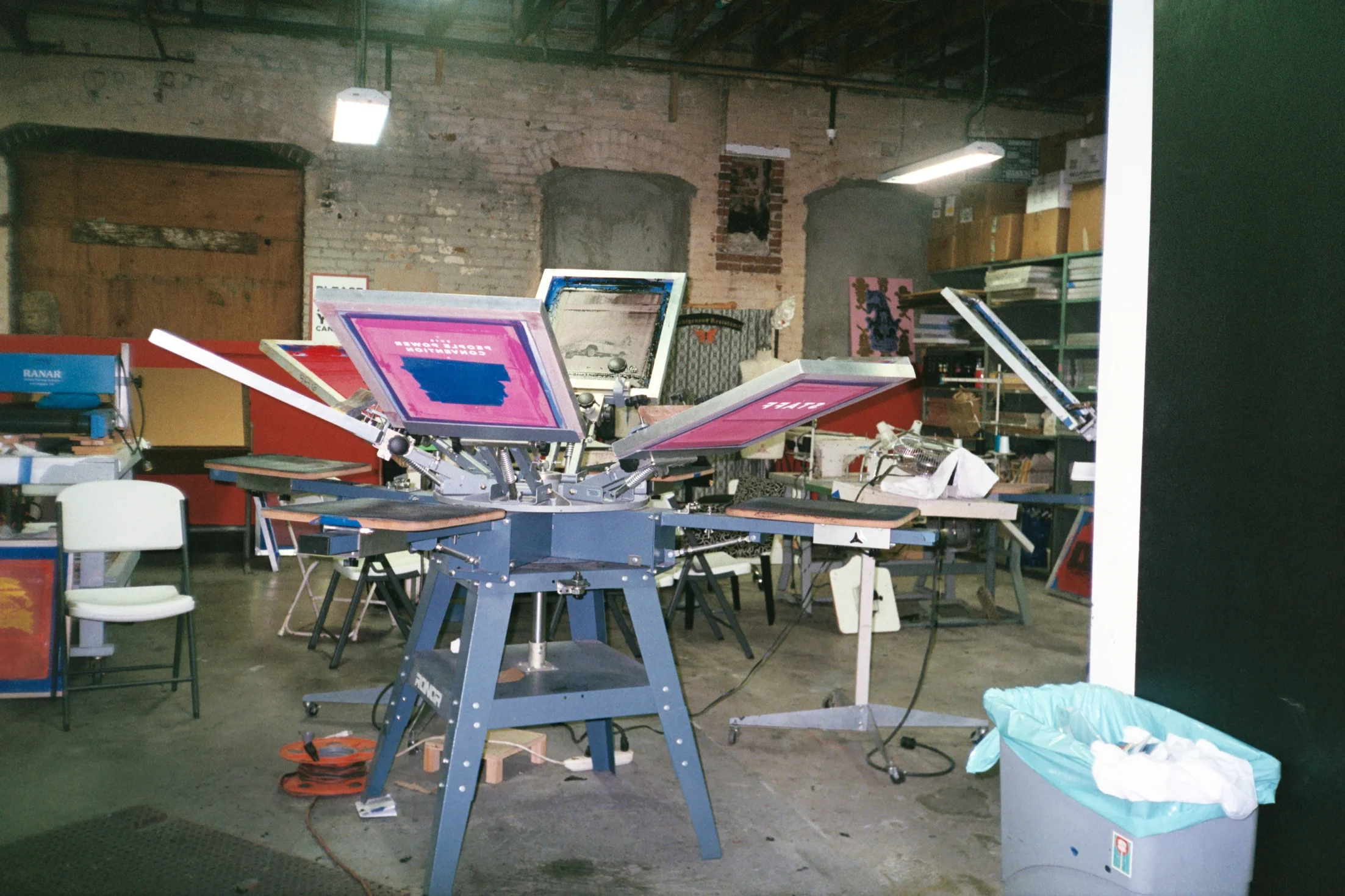 AA004 2.jpg