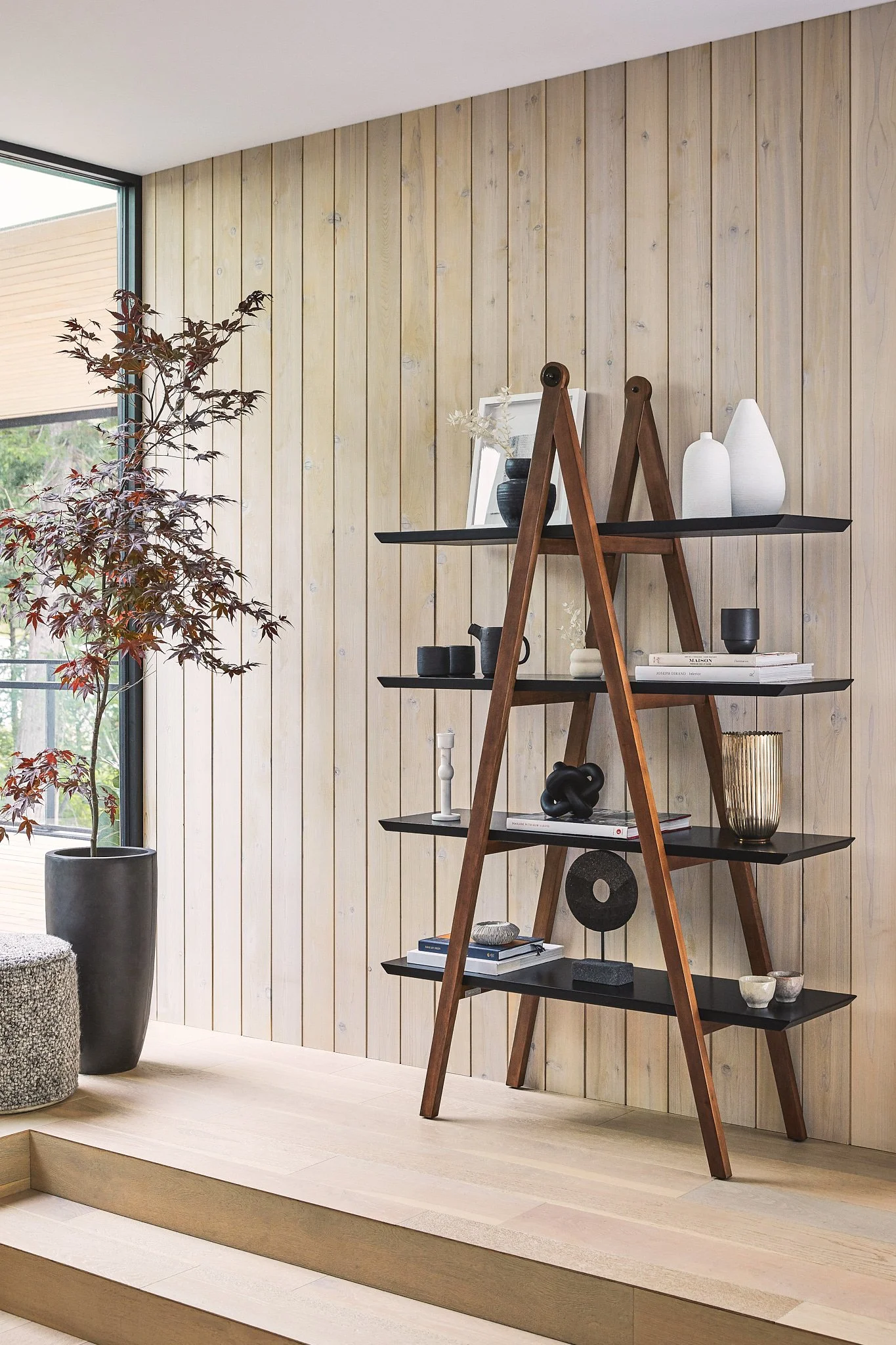 website crop--2019_18_WABIDARK_ENTERTAINING_LC_2854_V01.jpg