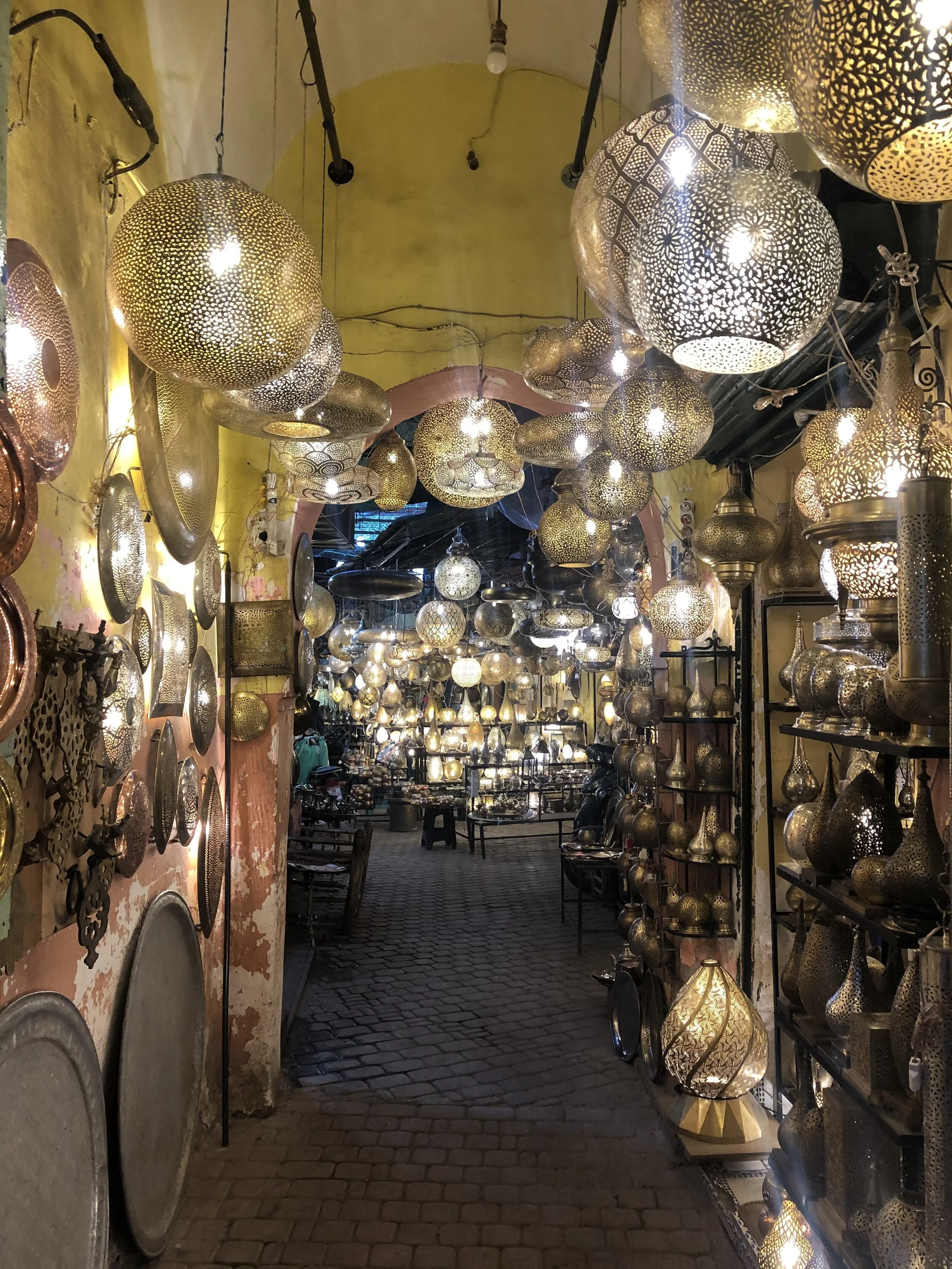 7 Tips on How To Haggle Across the Globe