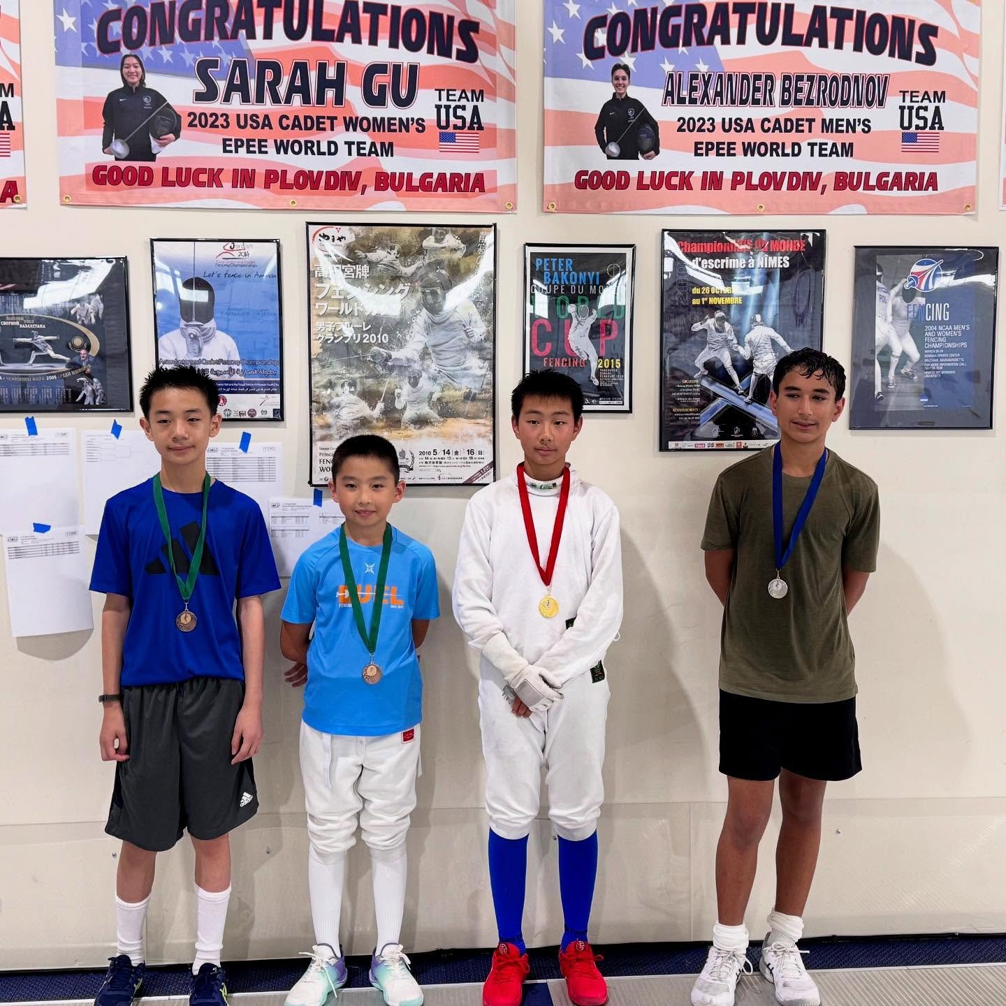 Congrats Connor!🎉 2nd place Y12 Medeo Youth Challenge🥈👊💥

#fencing #fencinglife #epee #epeefencing #usafencing #escrime #eskrim #esgrima #summitnj #chathamnj #shorthillsnj
