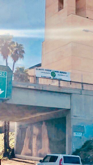 XR Los Angeles banner drop 2