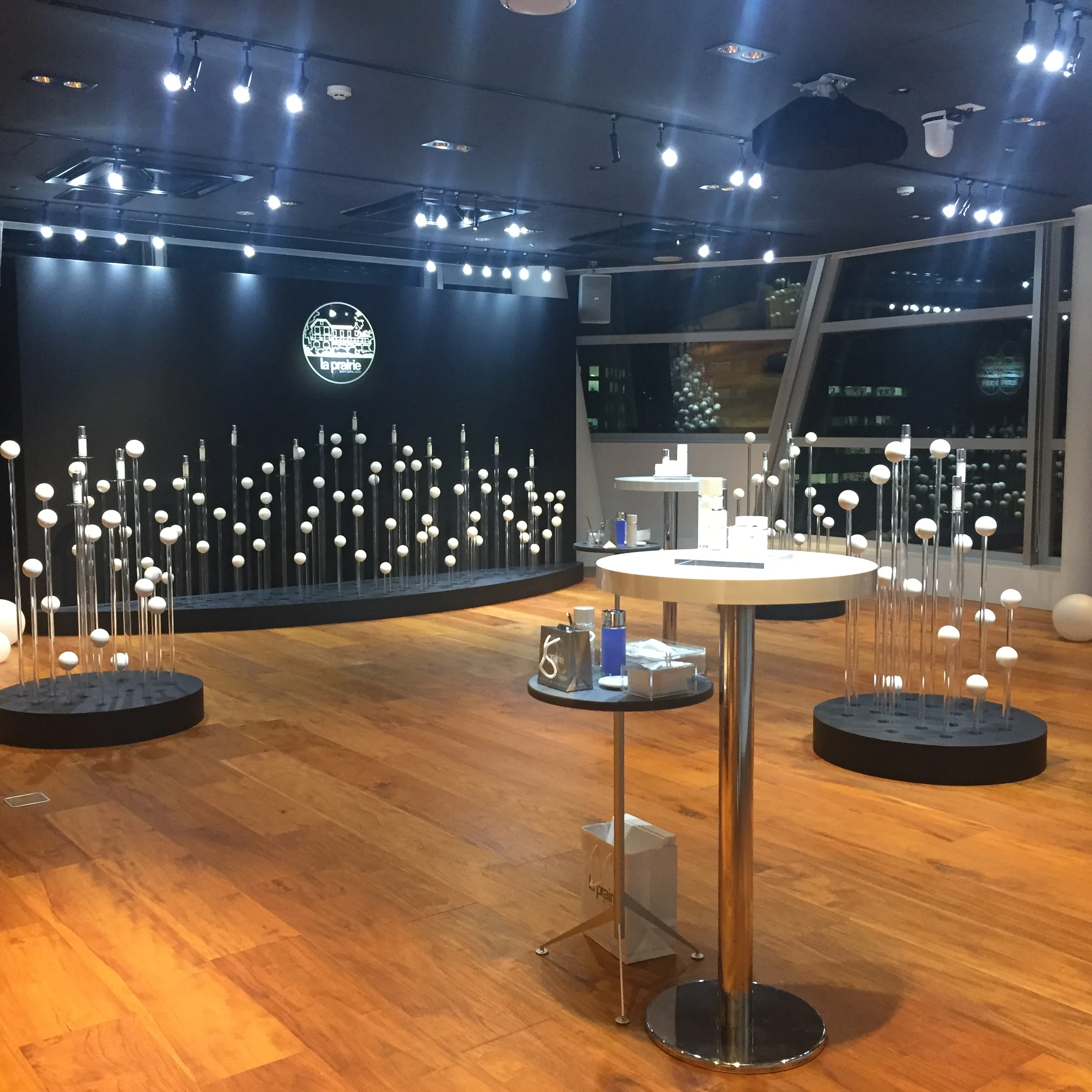 LA PRAIRIE