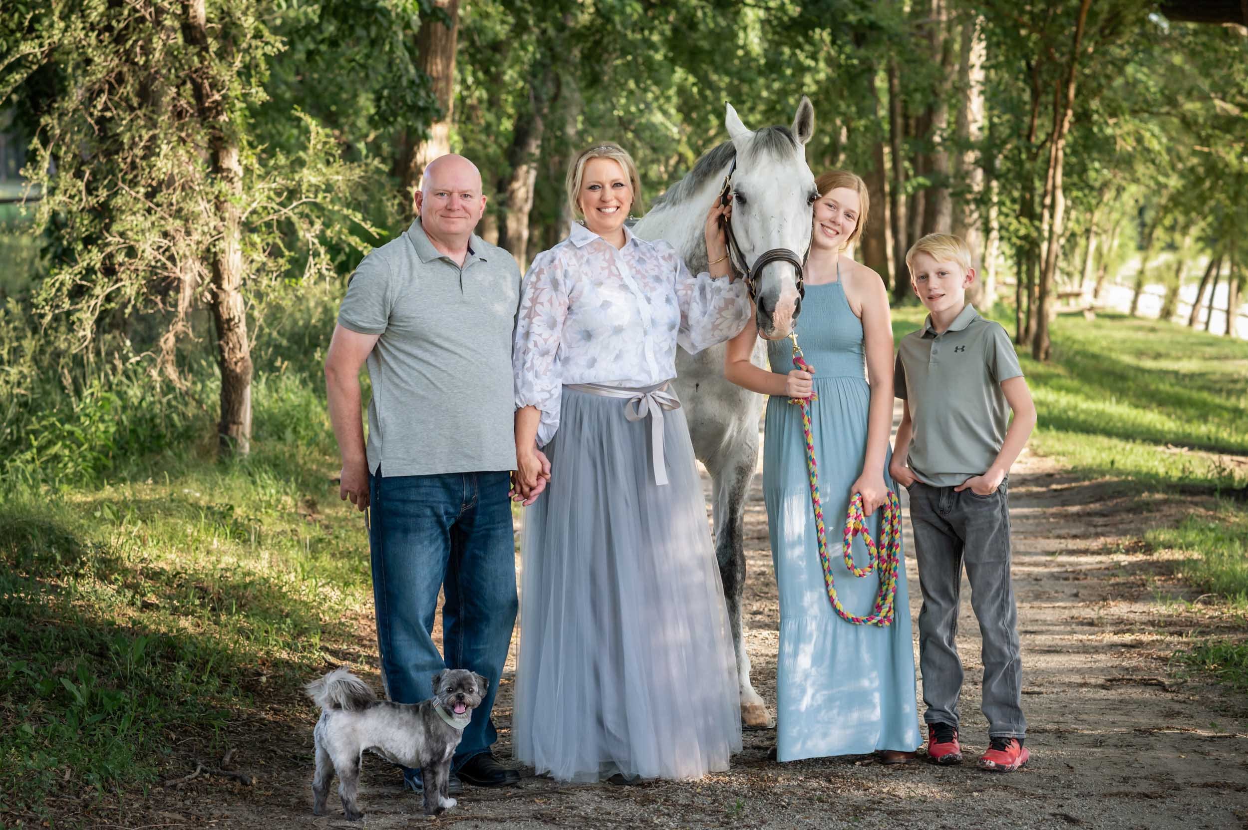 family-portrait-quail-run-horse-dog.jpg