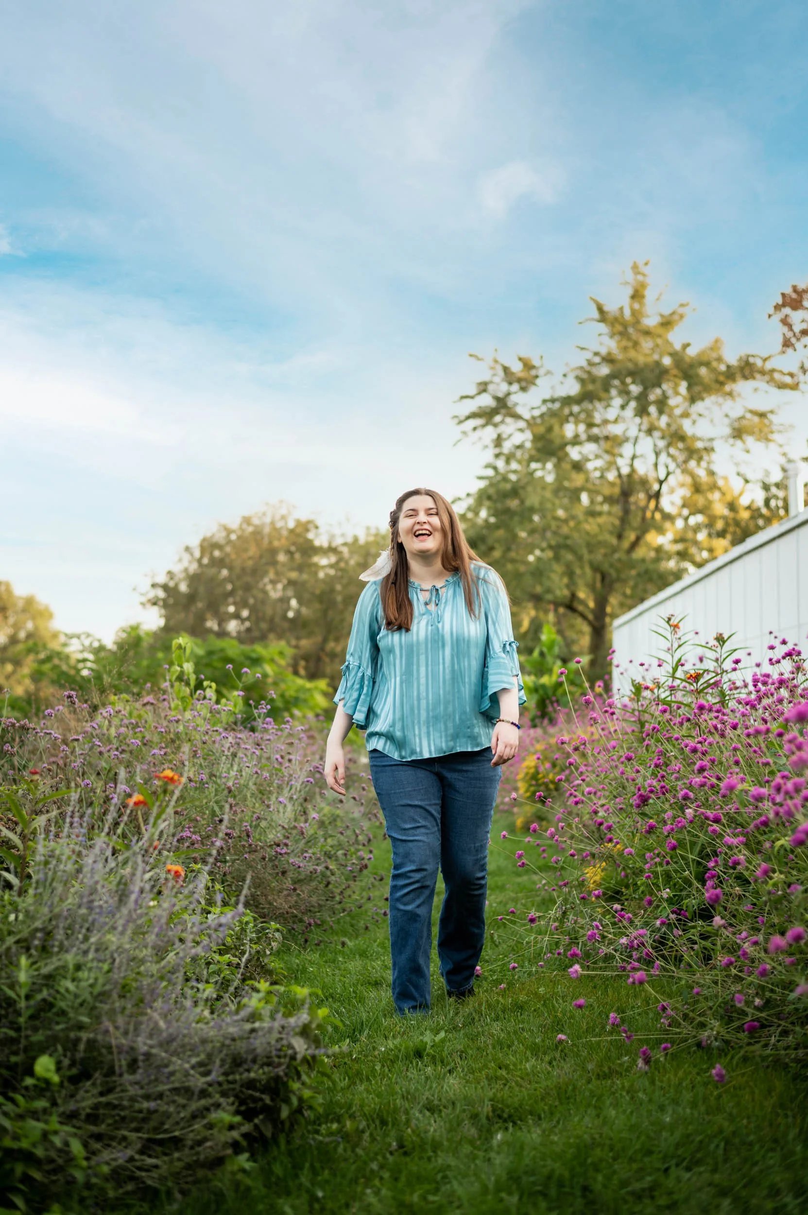 senior-girl-hanscome-park-greenhouse.jpg