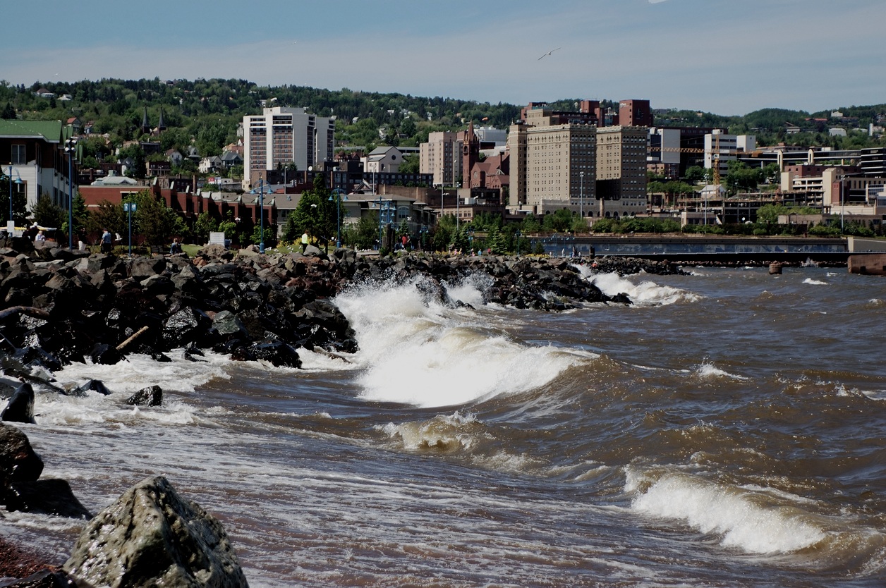 iStock-172180415+-+Duluth+M.jpg