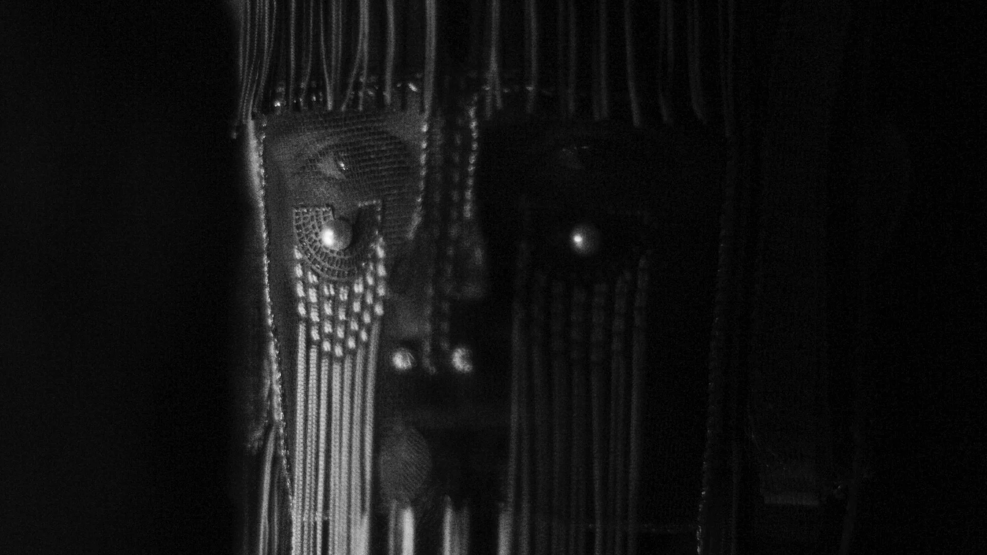 SinLuzStills_1.4.1.jpg