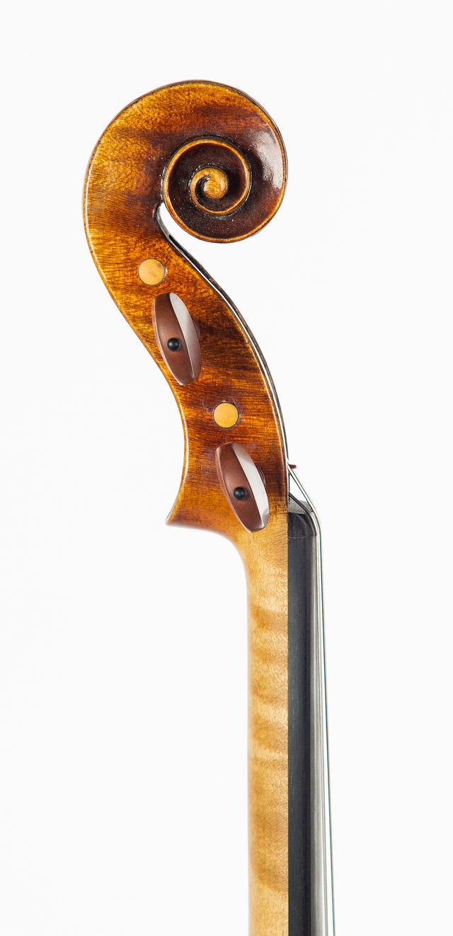 Starkie Brothers Amati model viola 2016 scroll.jpg