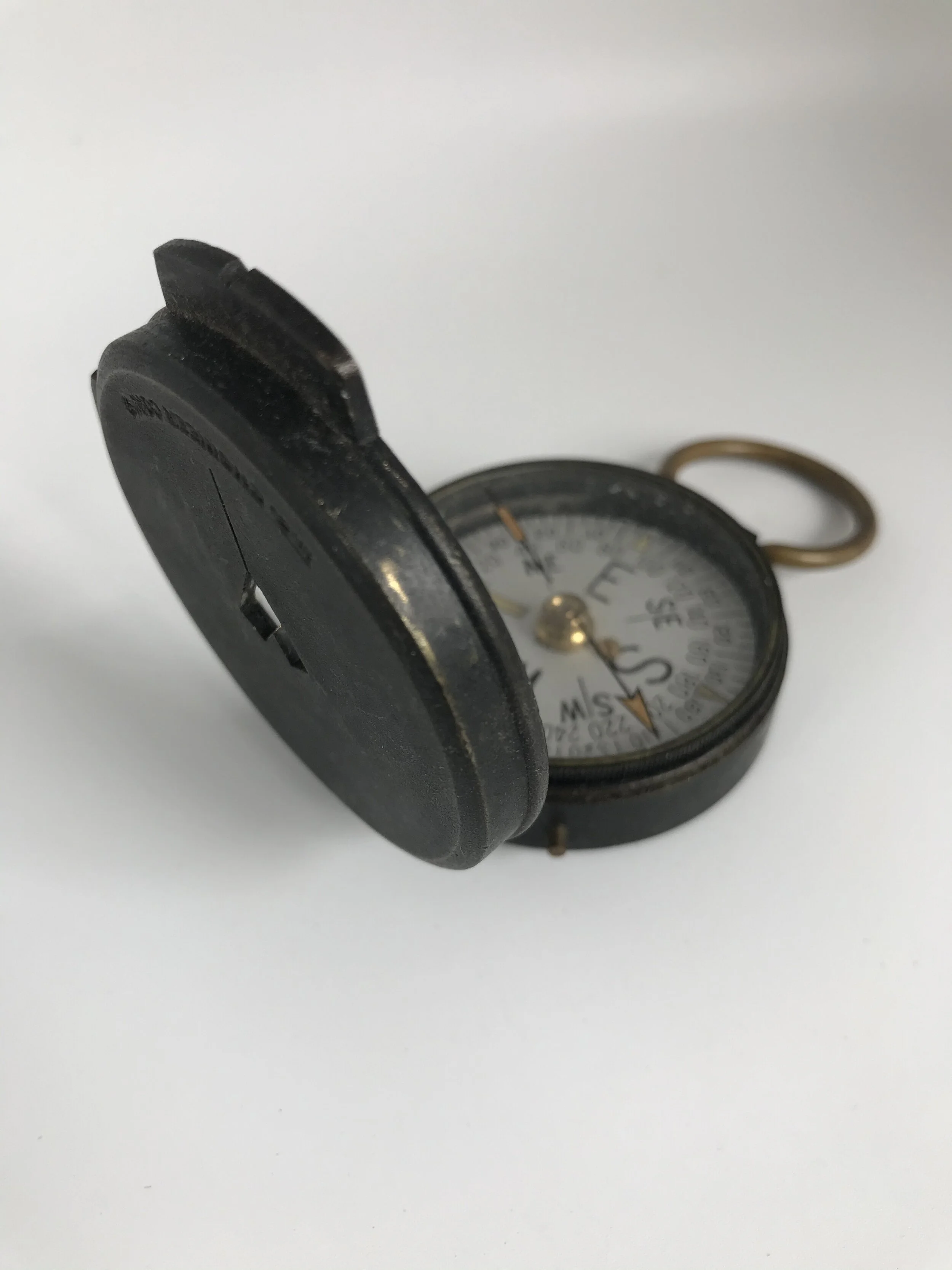 8A4E47B5-1BEA-4019-AA1D-6149E8D1D6BA