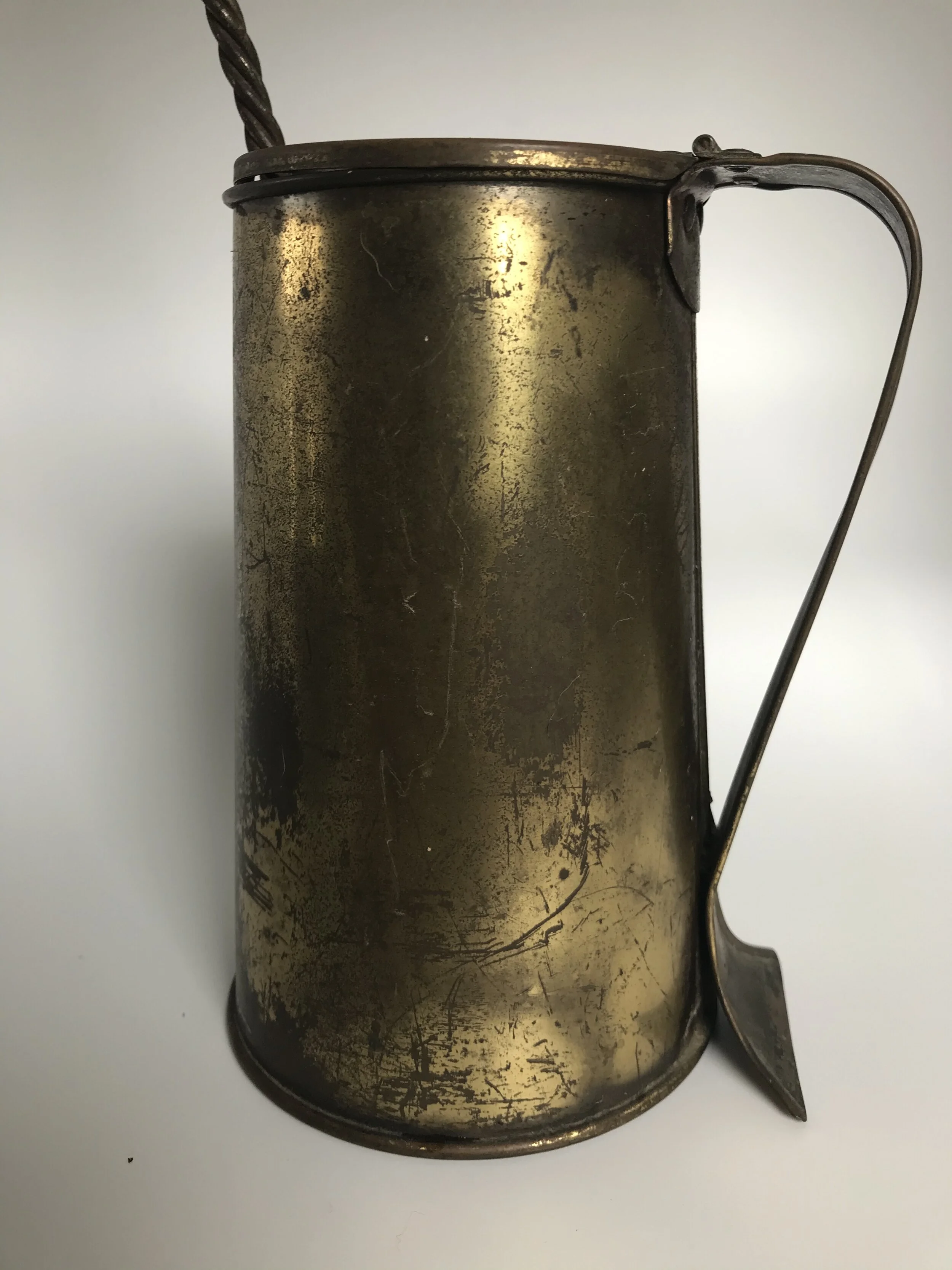 3BDC7853-B3B5-4DB4-8CEC-AB0B6445C181