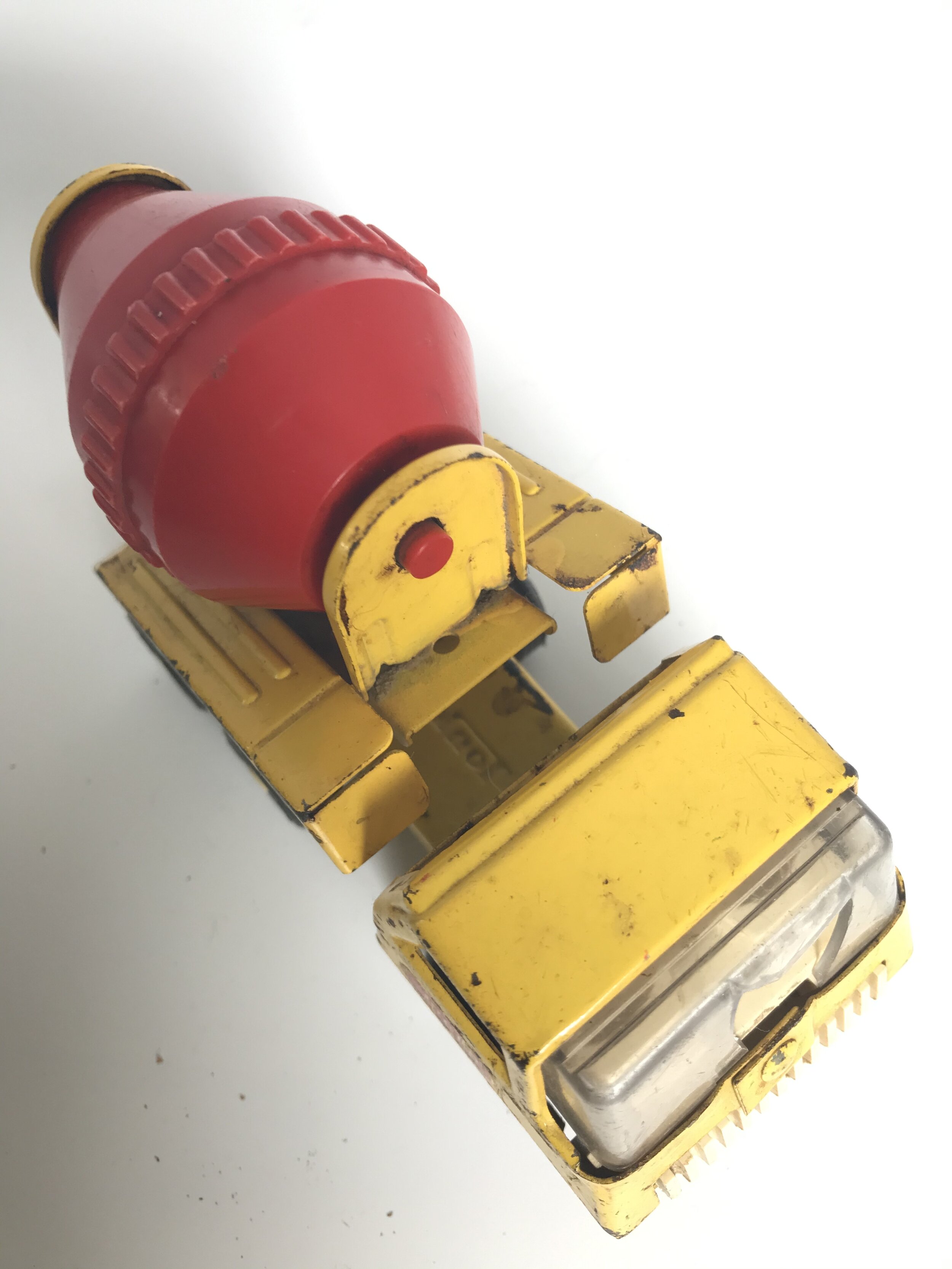 A386E8B2-117F-4E1A-A1FD-074E21C124F1