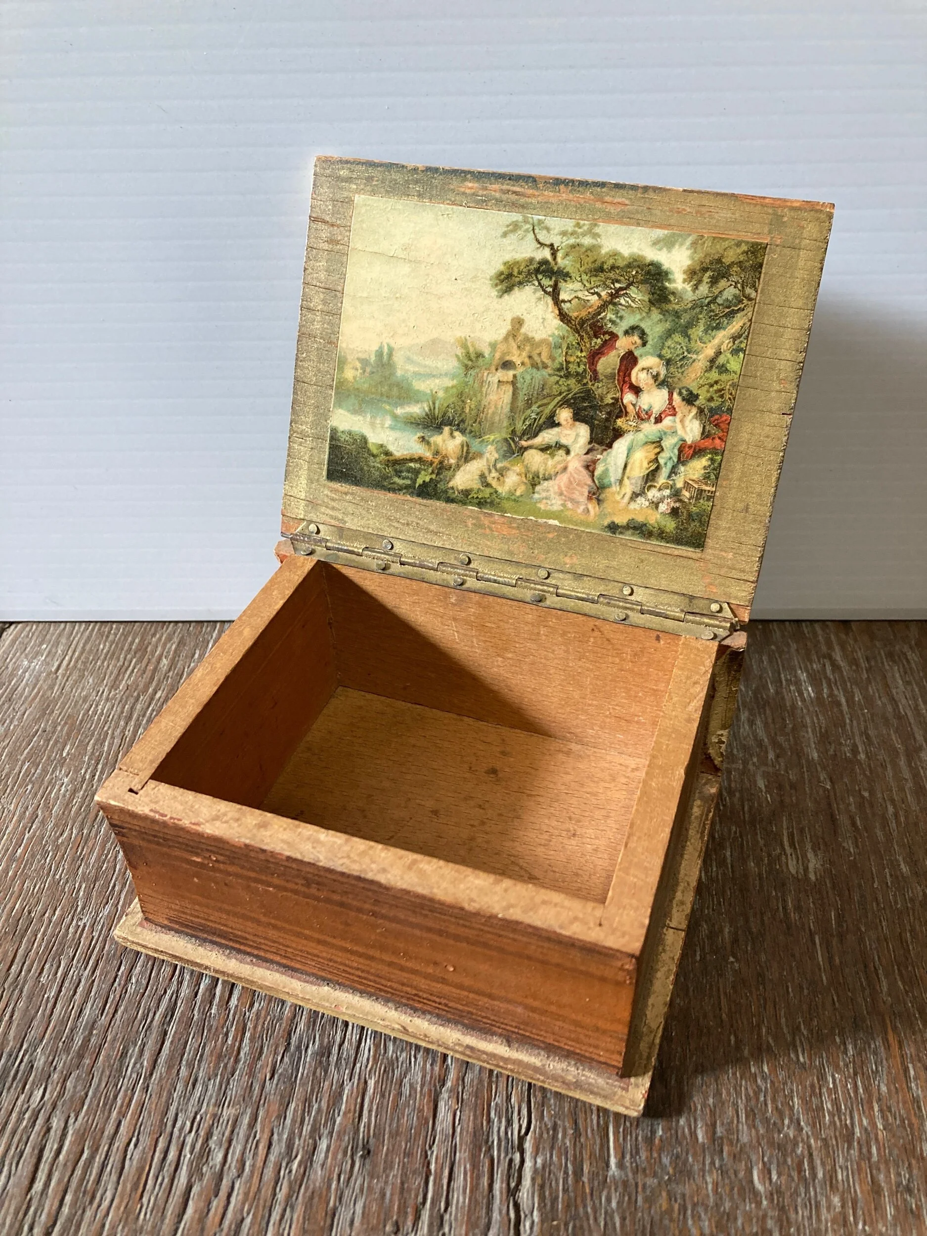 DD53598B-3269-47EA-B7E8-07F69AF28C8E