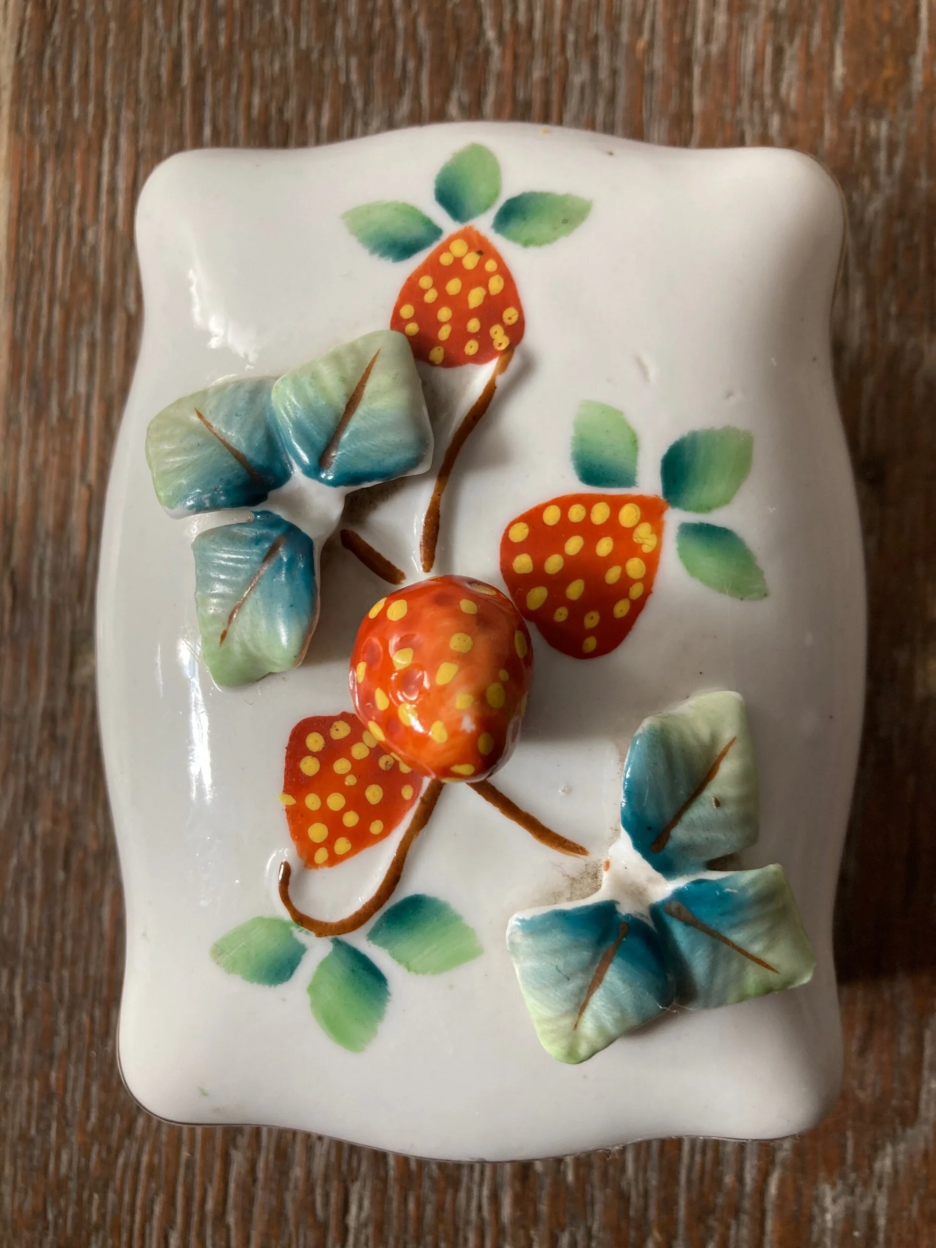 0637CF32-BAFE-4A2A-8286-AFA64BFC0189