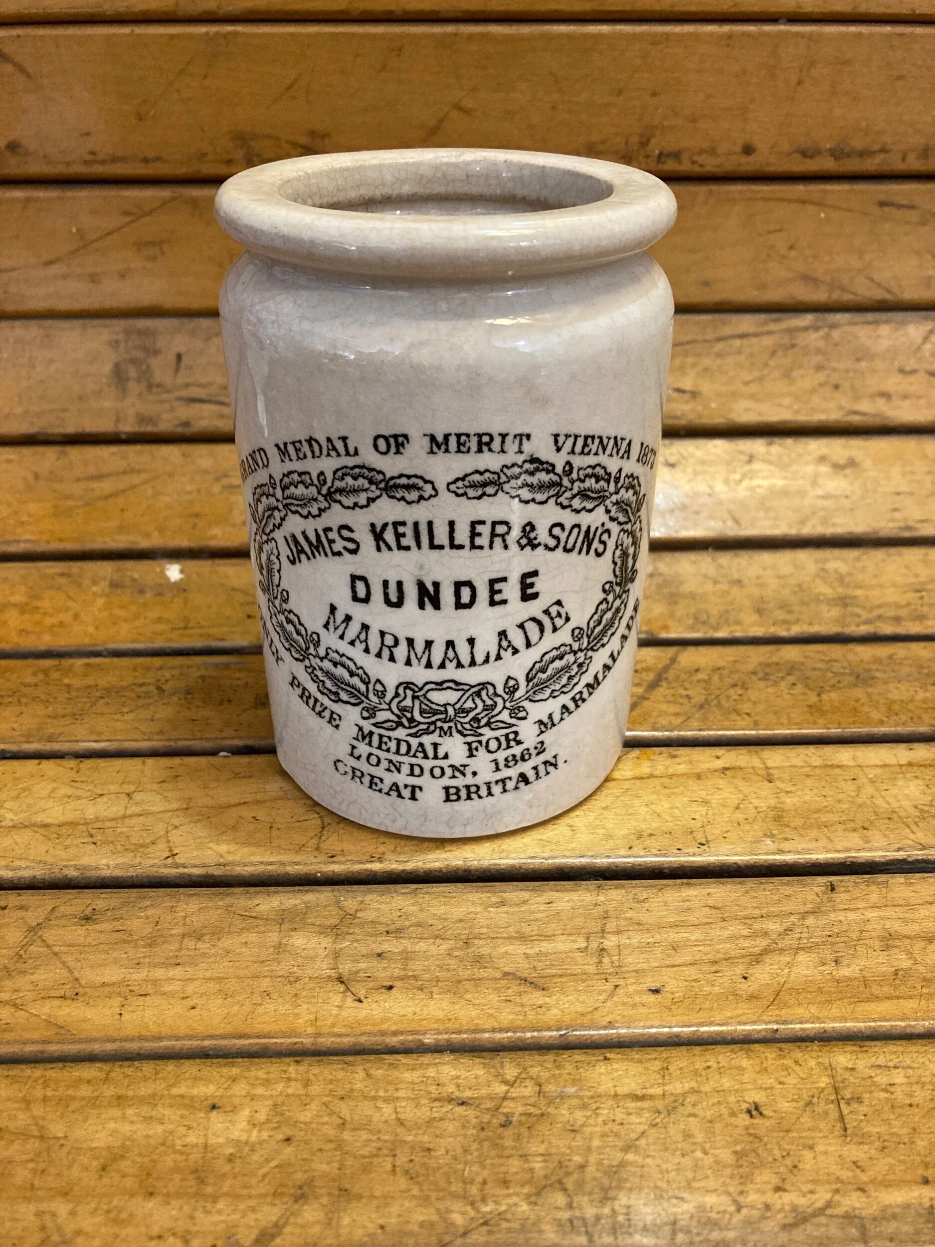 D2F2559F-BC38-41B2-BAA8-80BDE9B99F92