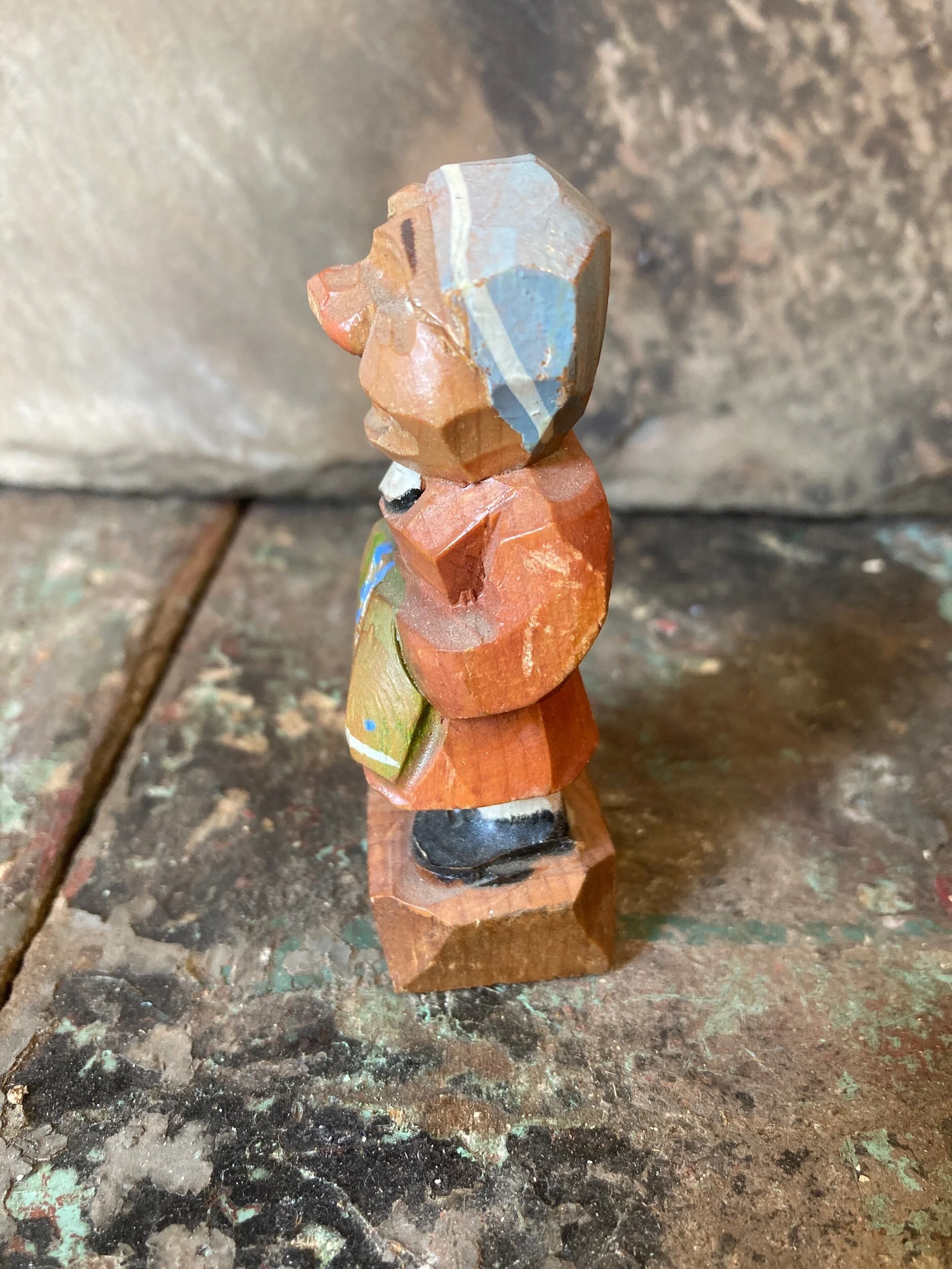 B2A0AD0A-BDF9-4FE5-858A-C4CC1EDD0FBD