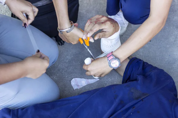 FNTC_HLTAID003-Provide First Aid.jpg