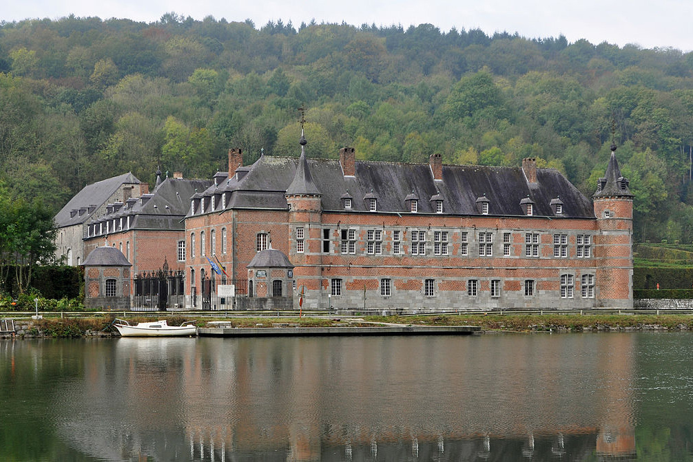 domaine-de-ronchinne-Schloss von Freyer.jpg
