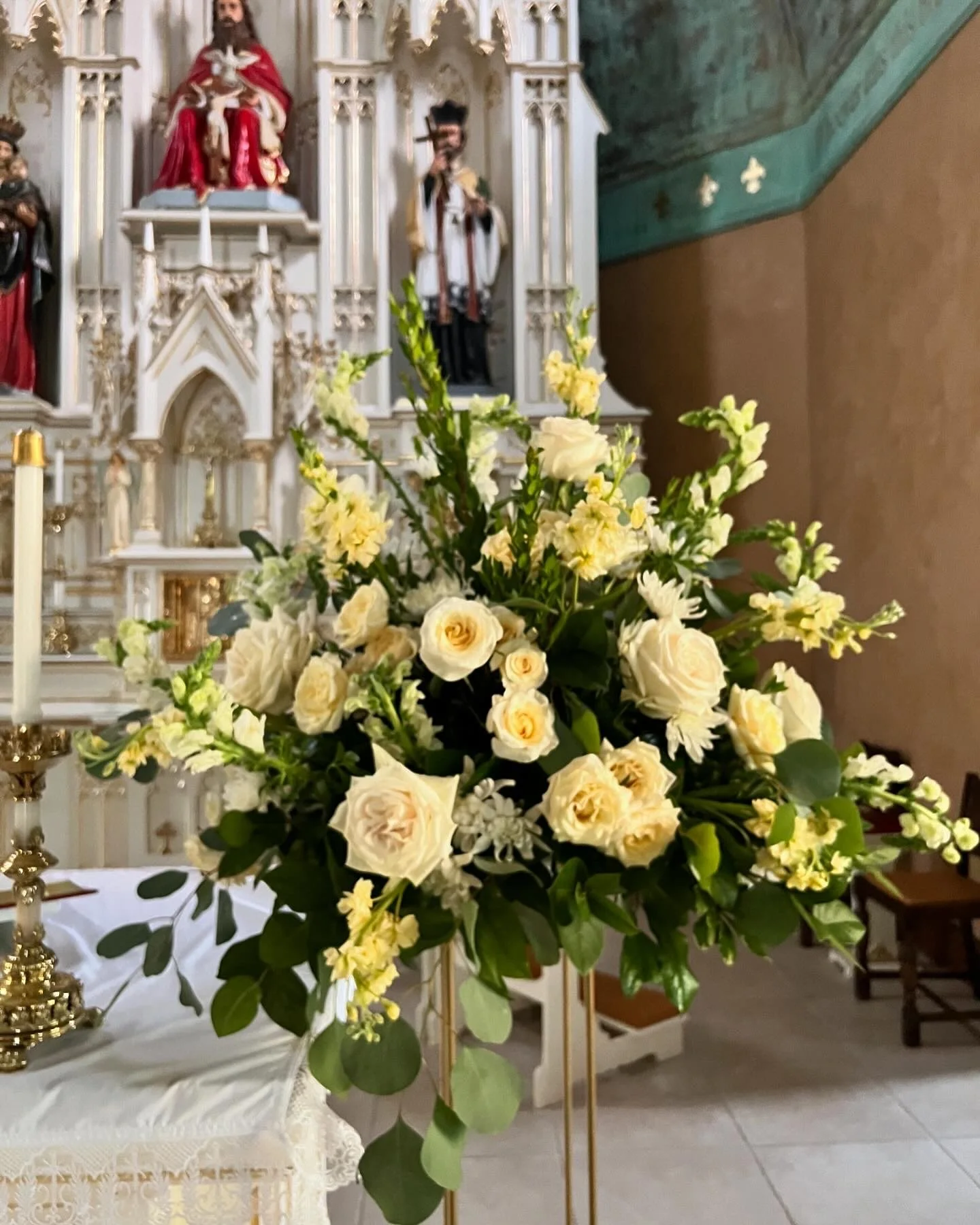 Wedding - Grande Church Flowers.JPEG
