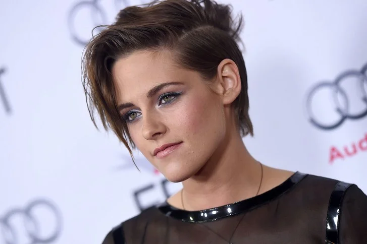 The Enigmatic Womanhood of Kristen Stewart
