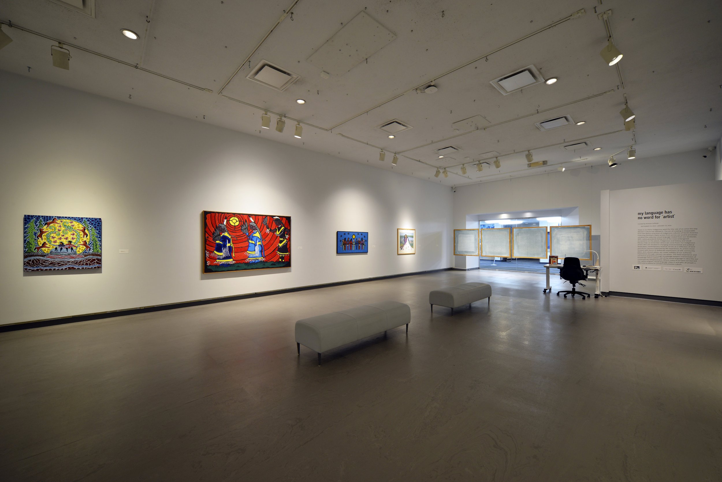  Installation view 