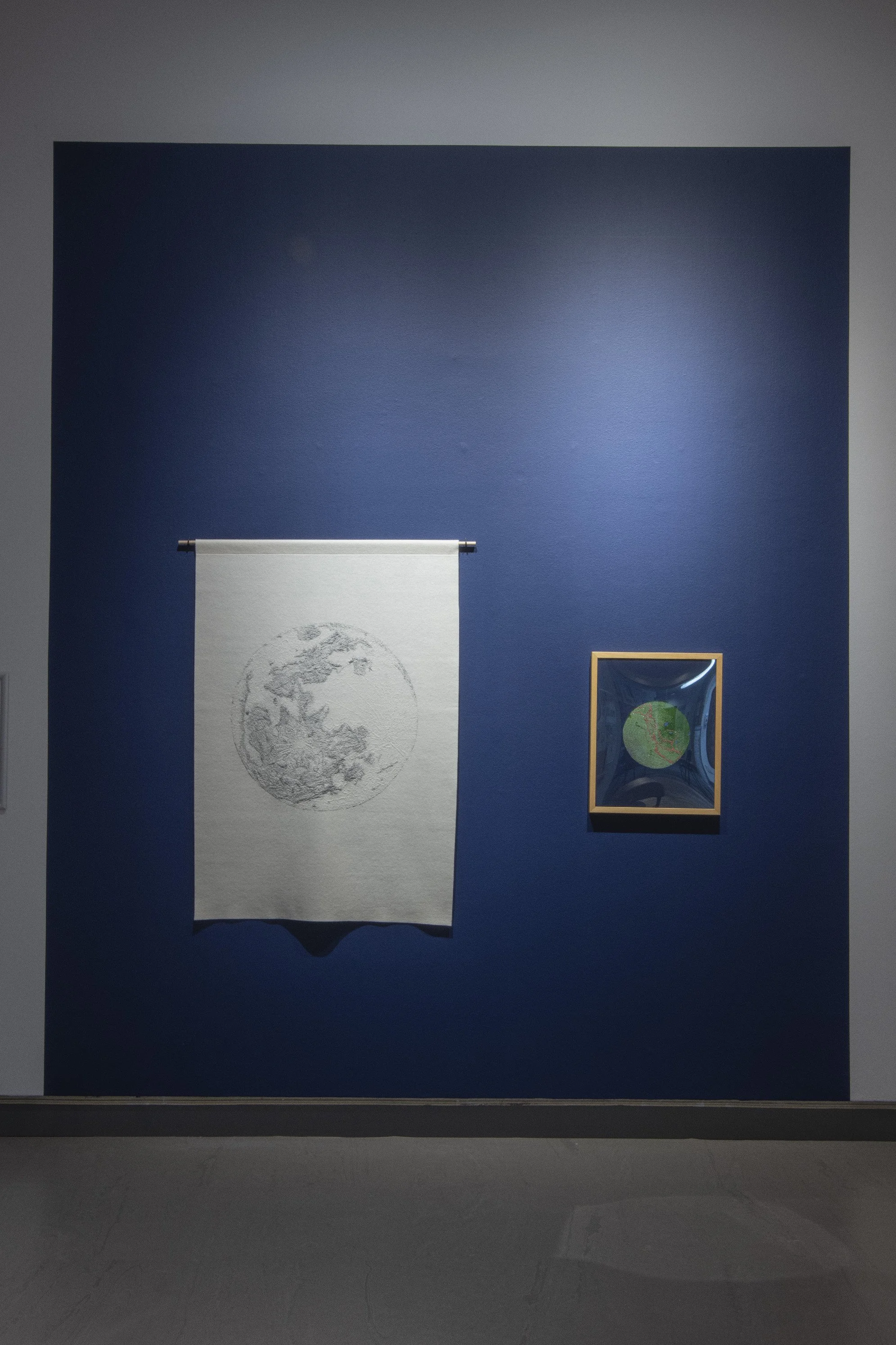  Hanna Yokozawa Farquharson,  Full Moon , 2020, wool felt, cotton threads. Collection of SK Arts Permanent Collection. (Left.)  Katherine Boyer,  Red River Trails , 2015, seed beads, stroud cloth. Collection of RPL Permanent Collection. (Right.) 