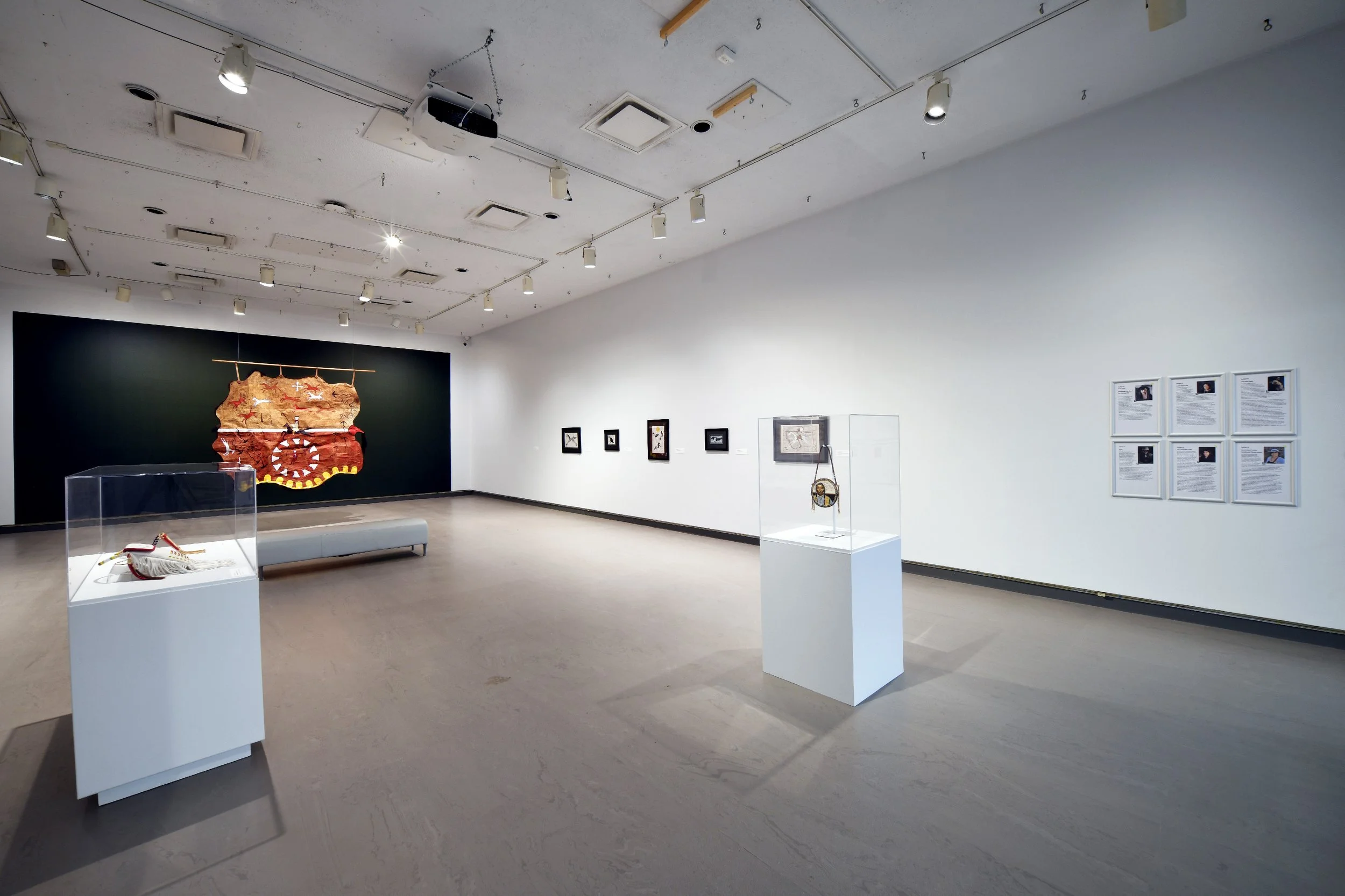  Installation view 