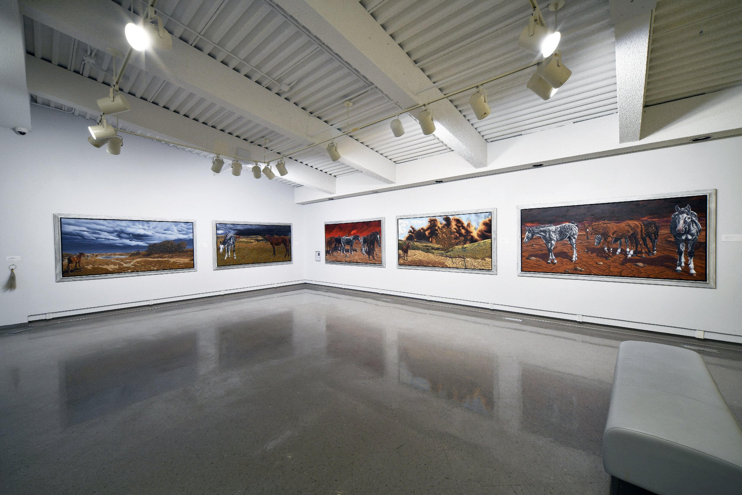  Installation view 