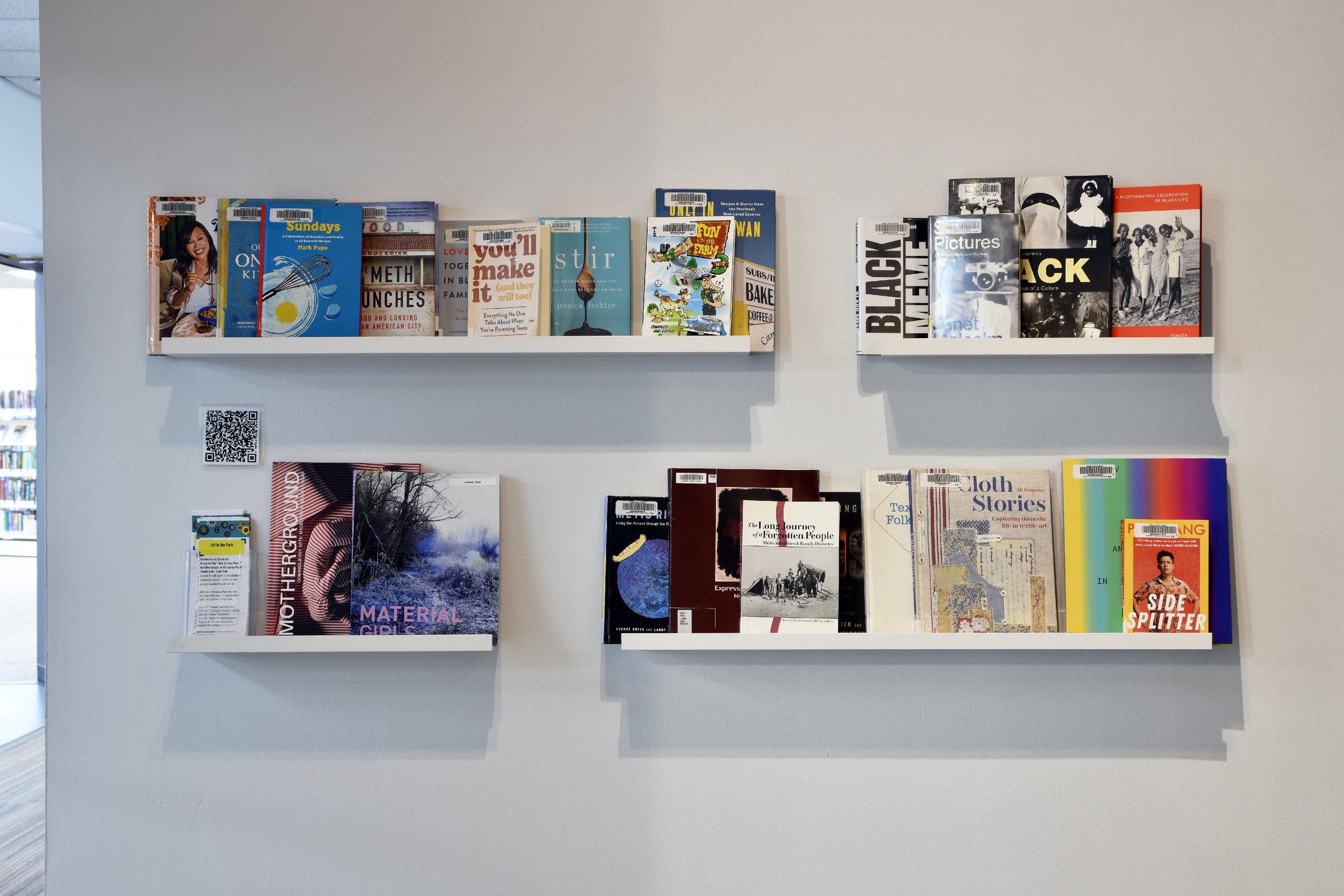  Gallery book shelf 