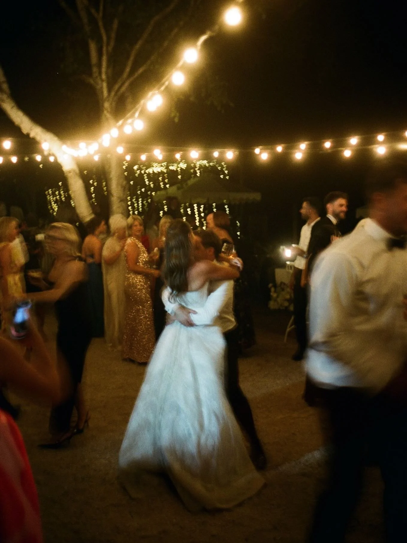 more fun moments from andrea + matts wedding earlier this year 🥂

dress @maellebride 
hair @figgy_salon 
makeup @facesbyebonii 
wedding planner @mellyraincreative 
celebrant @winerywife 
Cake @eli.and.sun_custom_bakes
venue @feathertop_wine