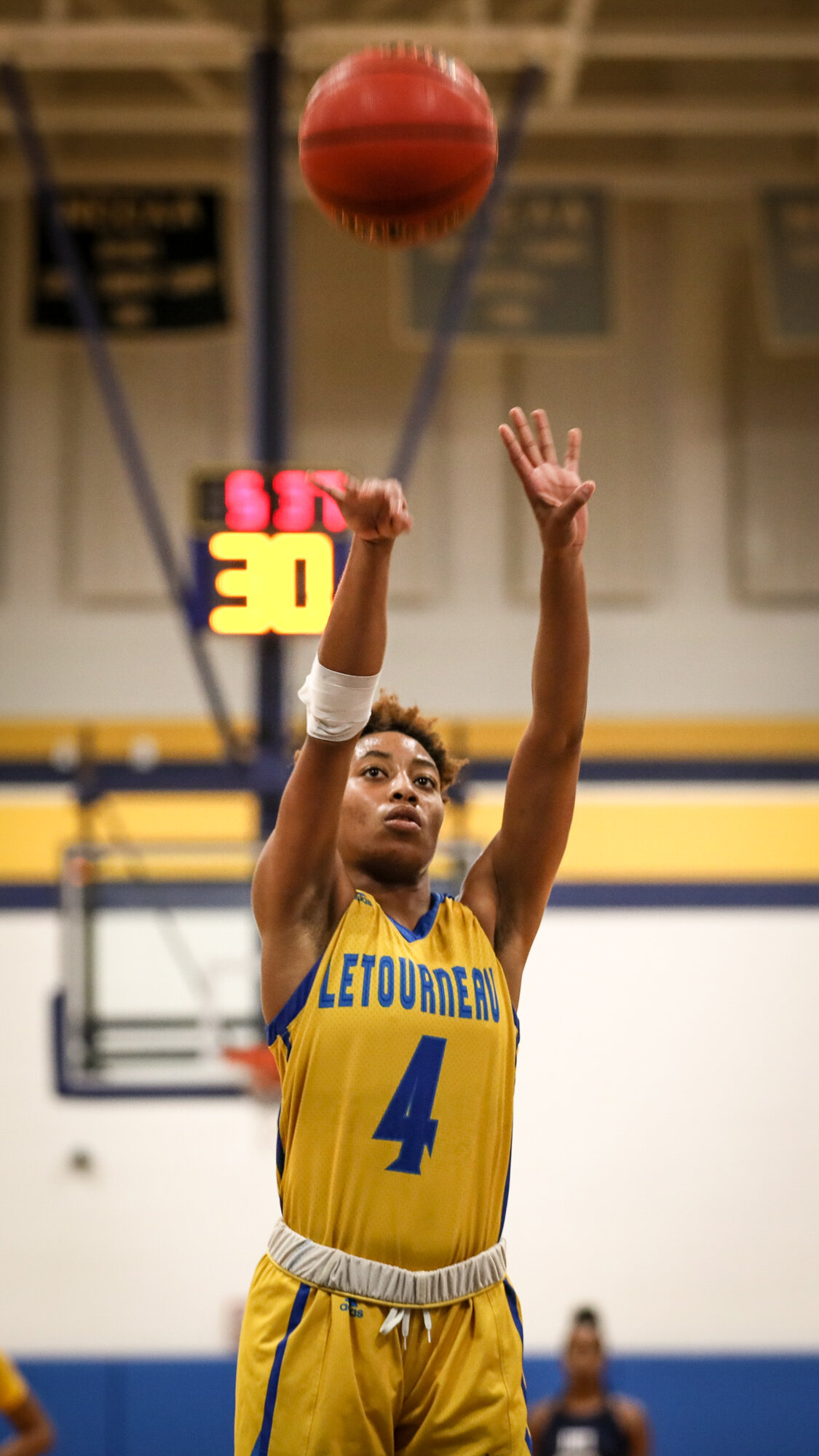 12-5_LETU_WBB-11.jpg