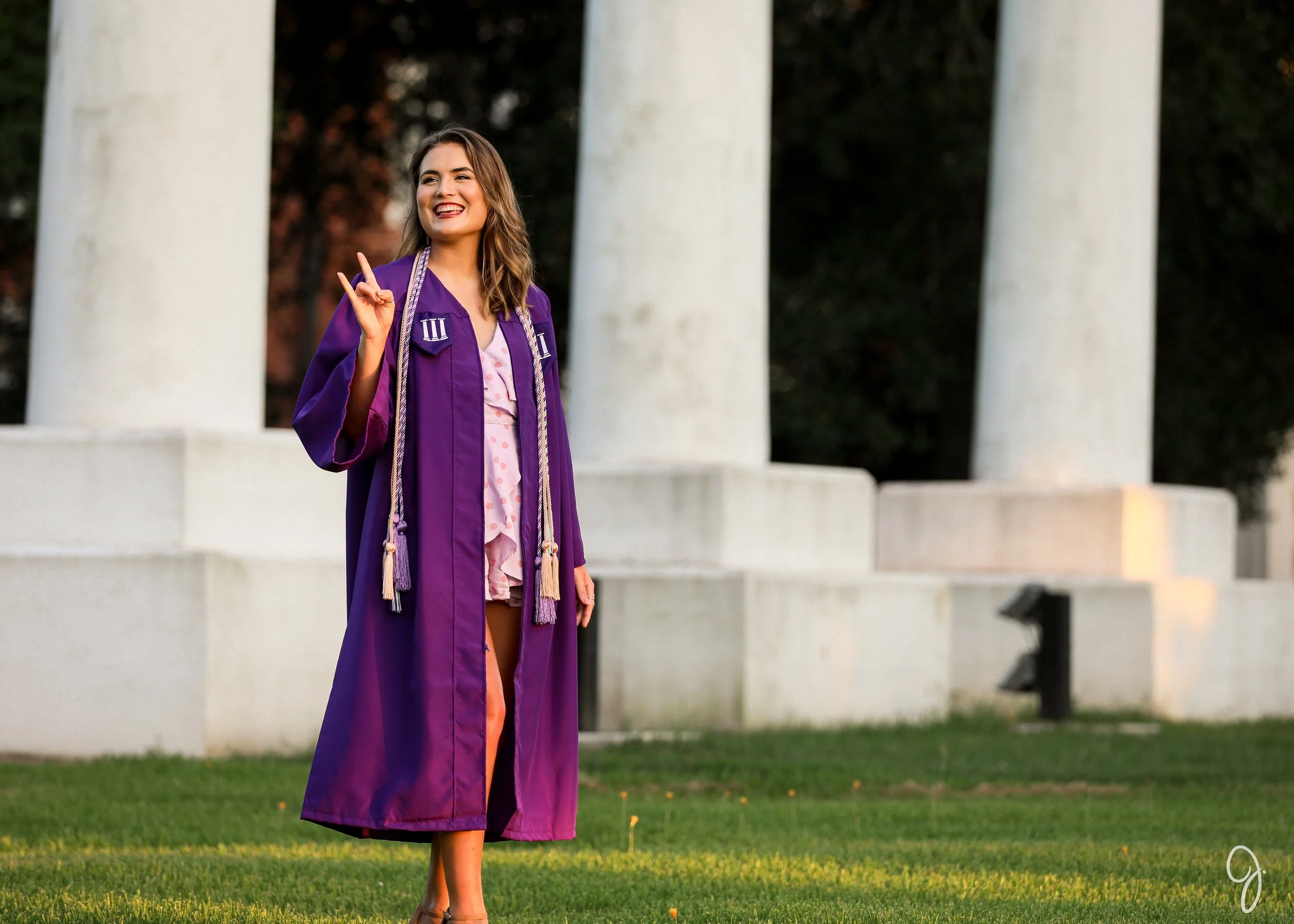 Hannah Grad-19 (2).jpg