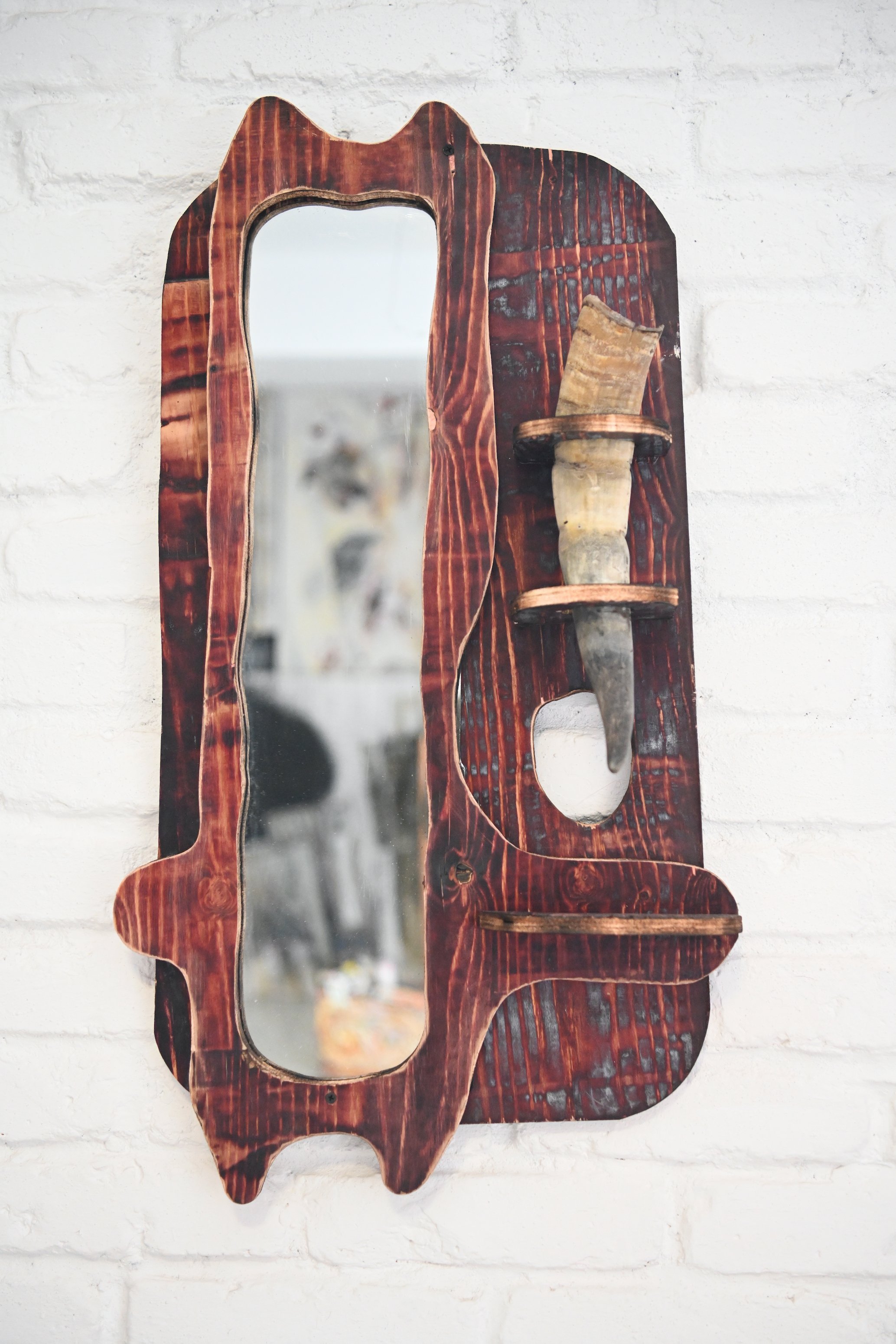 Objects In MirrorCloser Than They Appear -2, 80x44x16cm, plywood, mirror and ox horns, 2021.jpg