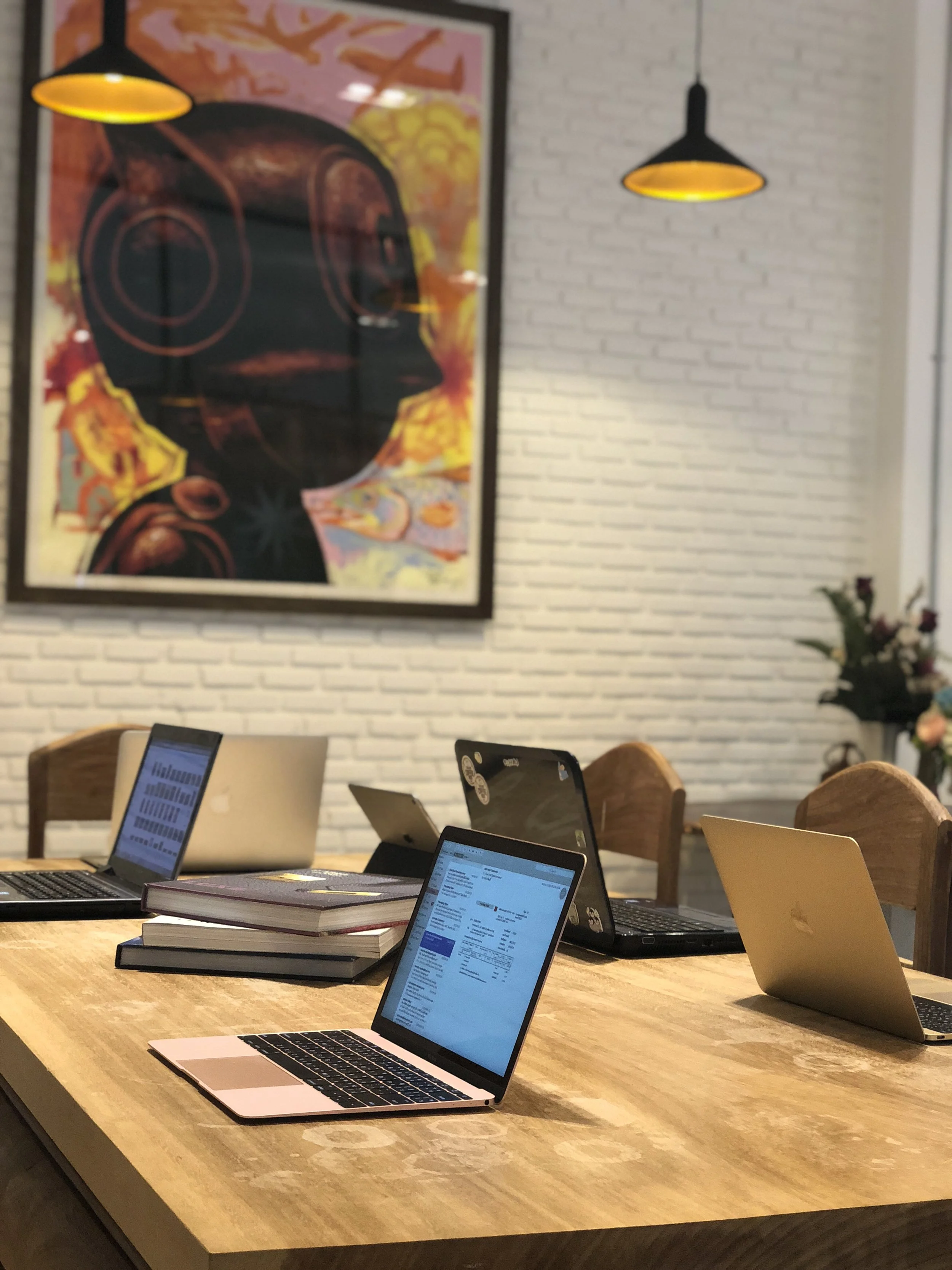 HEAD OFFICE183 Chalermprakiet Rama 9 Rd. Soi 53 Prawet Bangkok Thailand 10250 Tel.0839556565NEW OFFICE 90 Soi Changwattana 13 Tungsonghong District Laksi Bangkok Thailand 10210