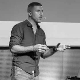 TRADEX Social CEO. 9 years of experience in business development, digital marketing & product distribution. 4 years in a management position. Blockchain enthusiast and trader since 2017. He is a member of Mensa. Loves to travel and a huge movie fan, that’s why he is also an actor.
