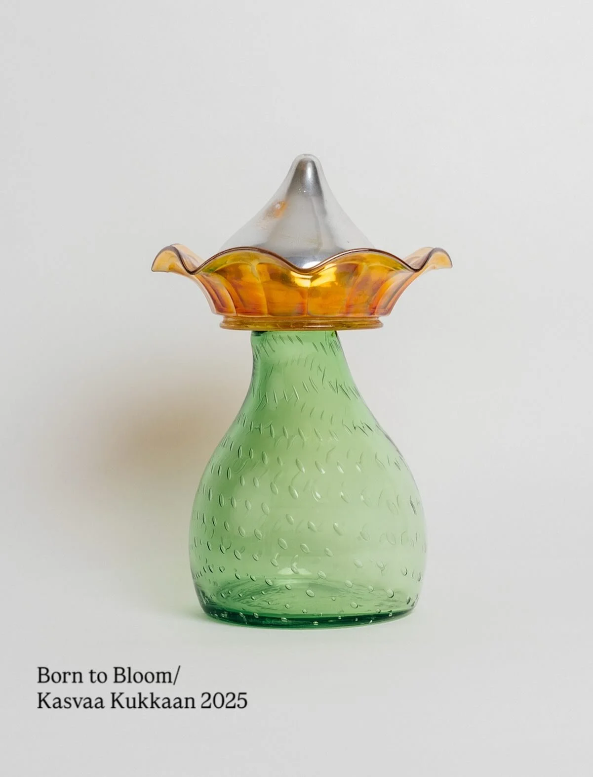 BORN TO BLOOM/ Kasvaa Kukkaan 2025. She is finally visible to inspire, love and play with the world @florencebiennale.
.
.
#reimagined #repurposedart #secondchance #womenartist #borntobloom #sirutuomisto #florencebiennale #artexhibitions