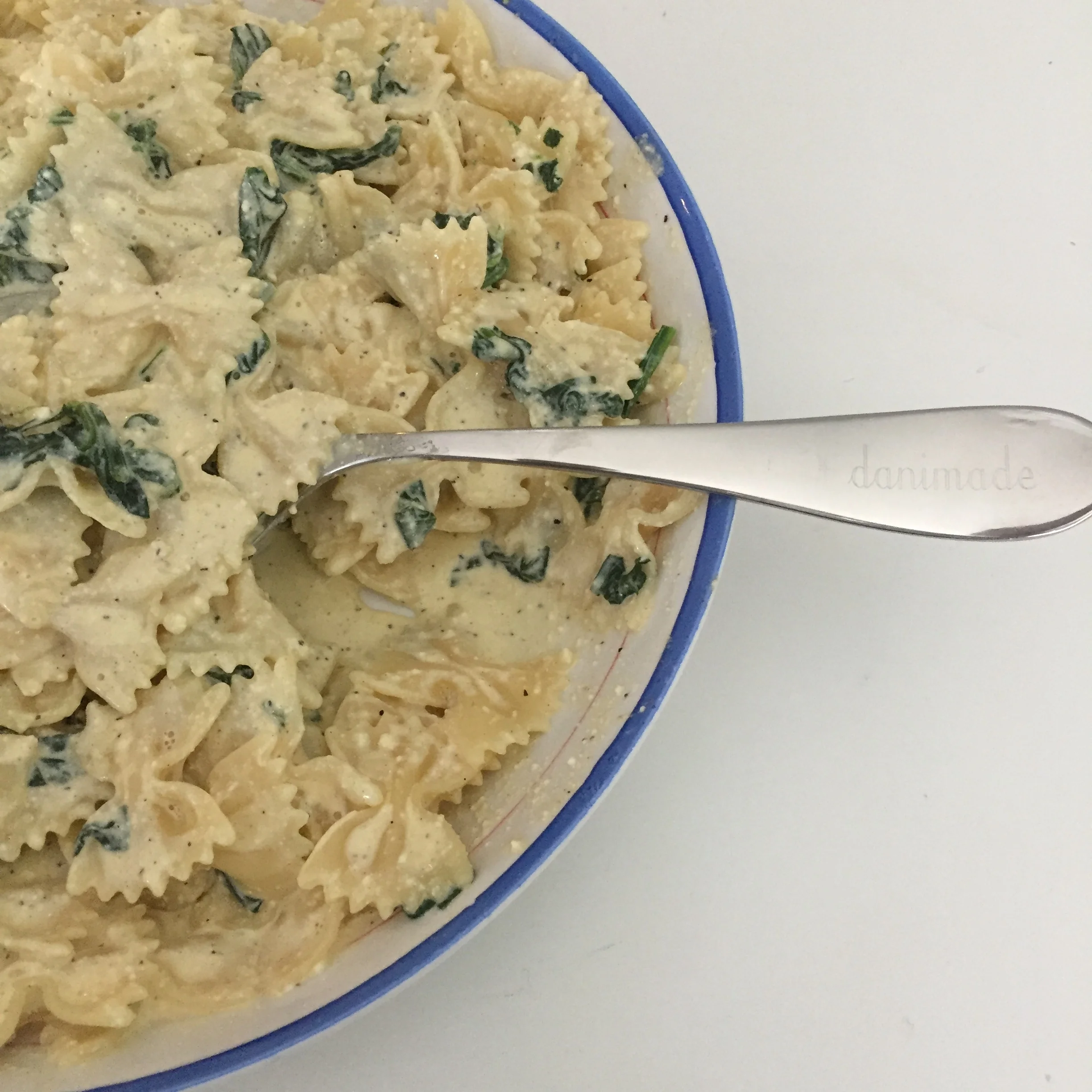 Creamy Spinach &amp; Cheese Pasta