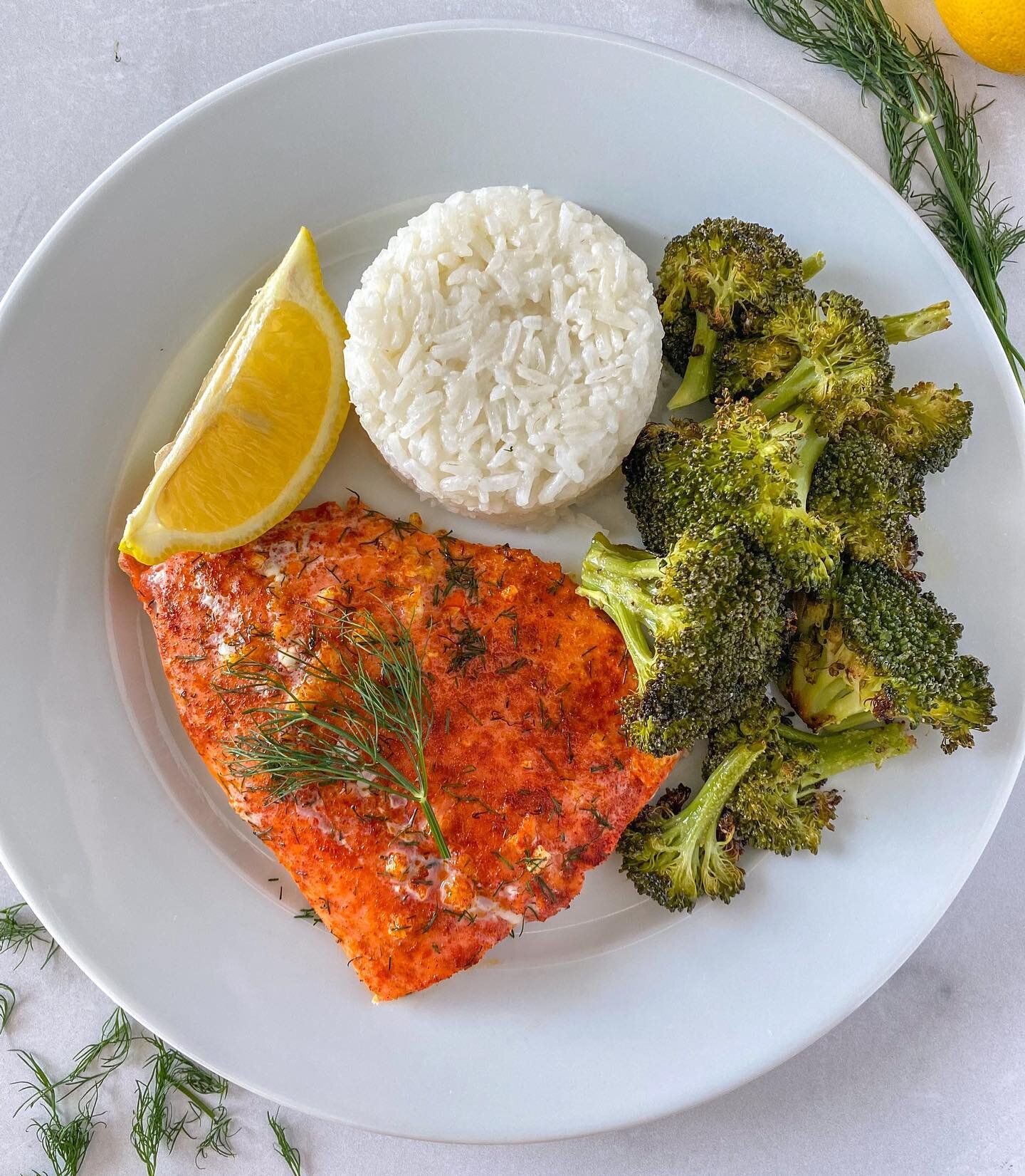 Strong Fish💪🏼🐟 DaniMade, recipe by Harrison, age 9.⁠⁠
⁠⁠
⭐If you love spice, then adding paprika to a simple salmon recipe is a great easy way to give it a little kick of something. This recipe was created by Harrison, age 9. He calls this spicy s