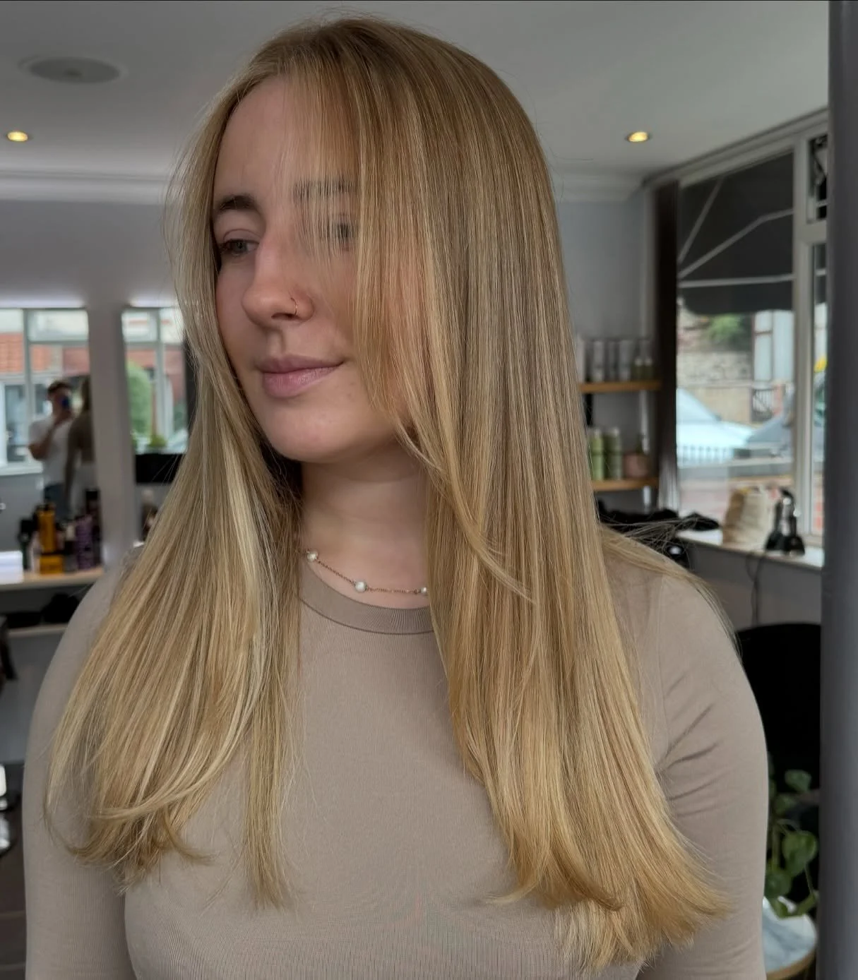 Sunkissed buttery blonde🧈🥞

Still hanging on to summer !☀️ before the winter starts, with this gorgeous blonde. So subtle but affective !

Created by Wilson 

 &nbsp;&nbsp;&nbsp;&bull;&nbsp;&nbsp;&nbsp;#BalayageBlonde
&nbsp;&nbsp;&nbsp;&bull;&nbsp;
