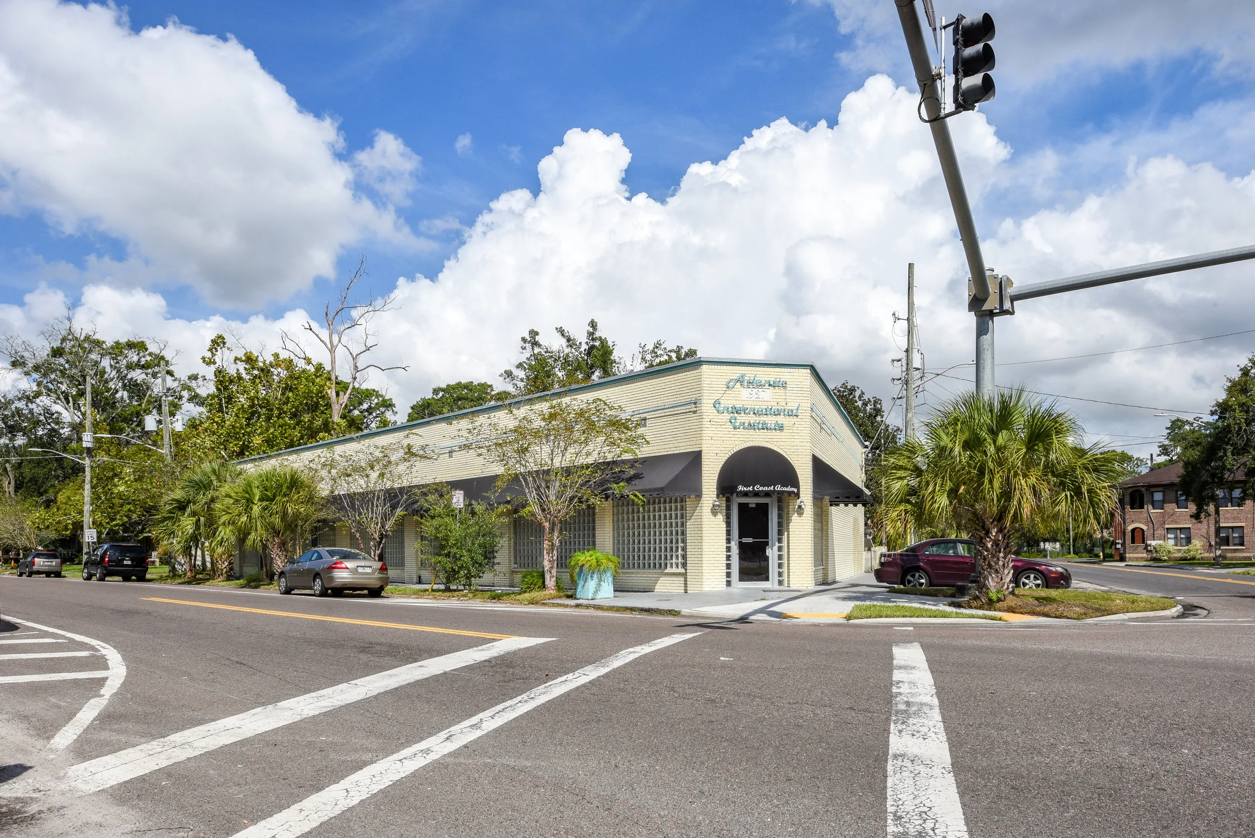 Freestanding opportunity: now leasing 1927 Atlantic