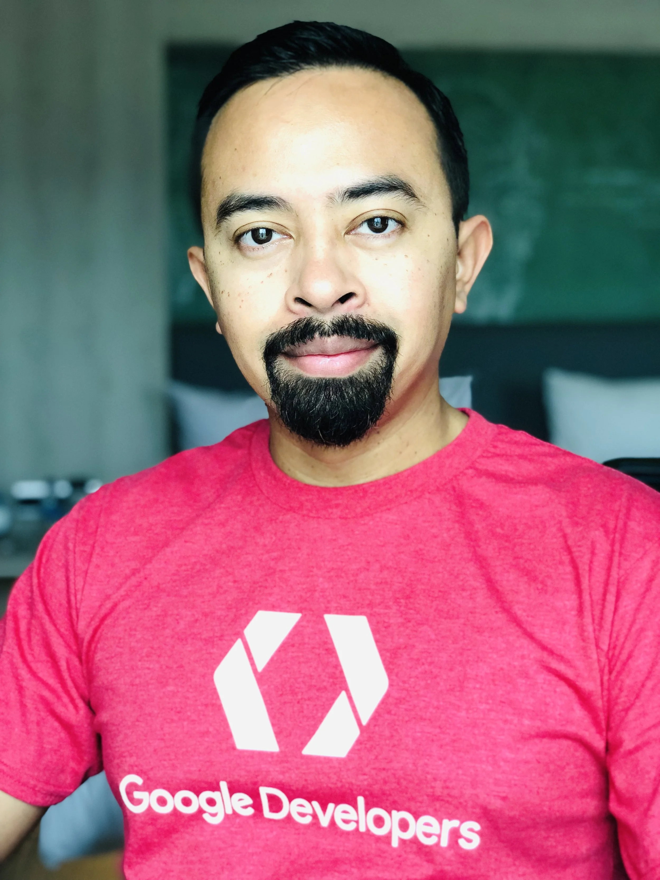 Borrys Portrait Google Developers.jpg