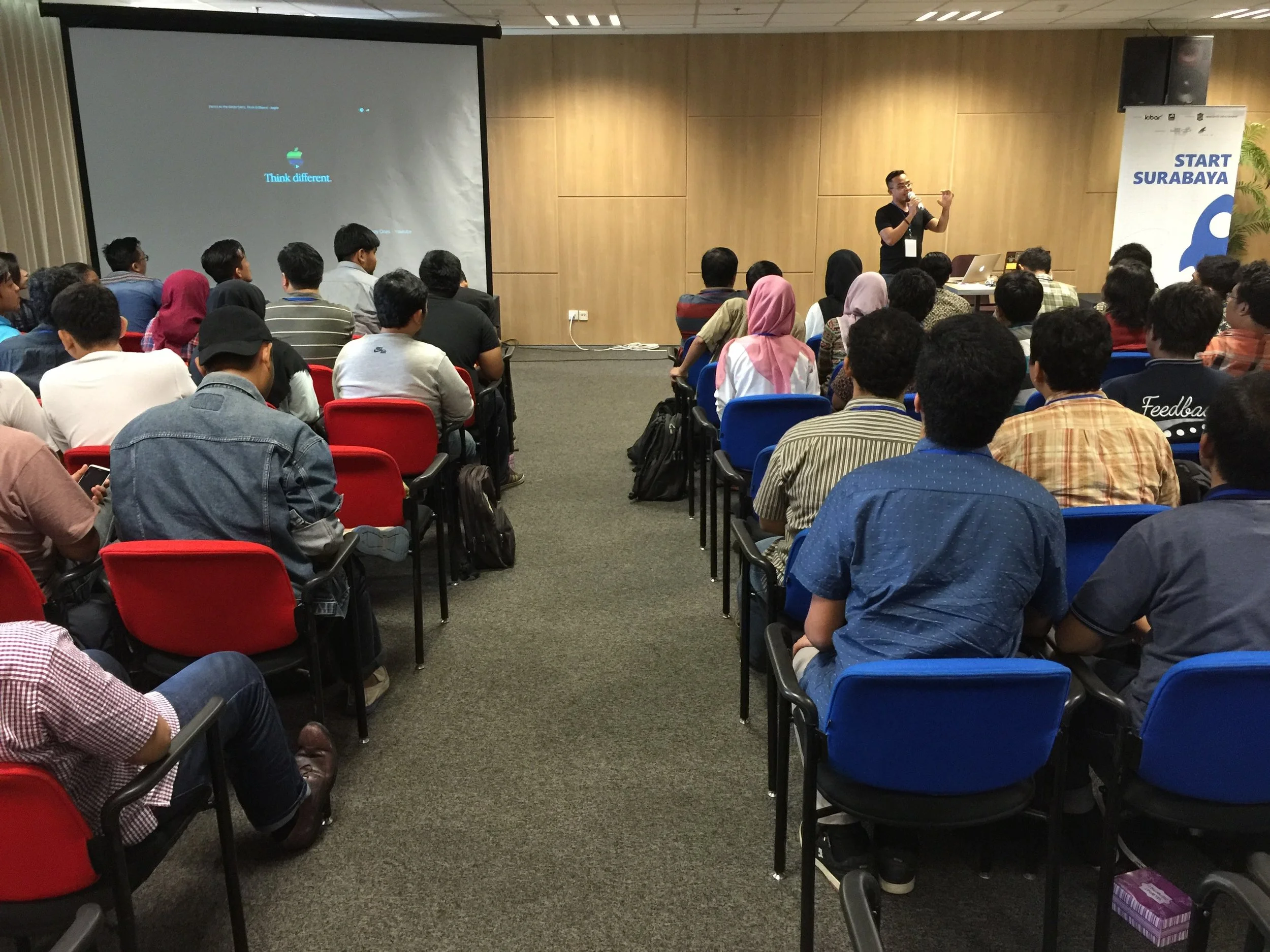 2016-04-02 10.20.30 Start Surabaya.jpg