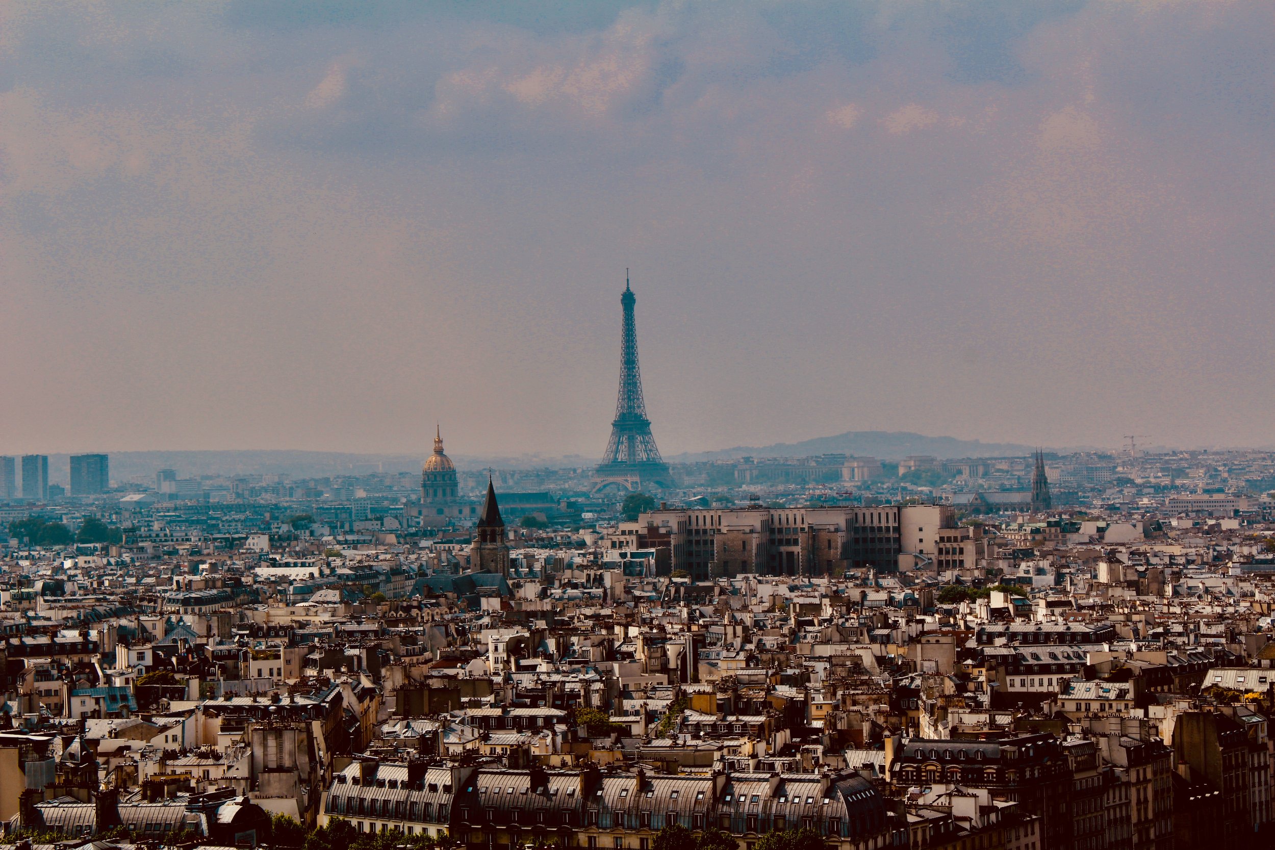 FORBIDDEN PARIS : MEGASTRUCTURES OF THE SHADOWS