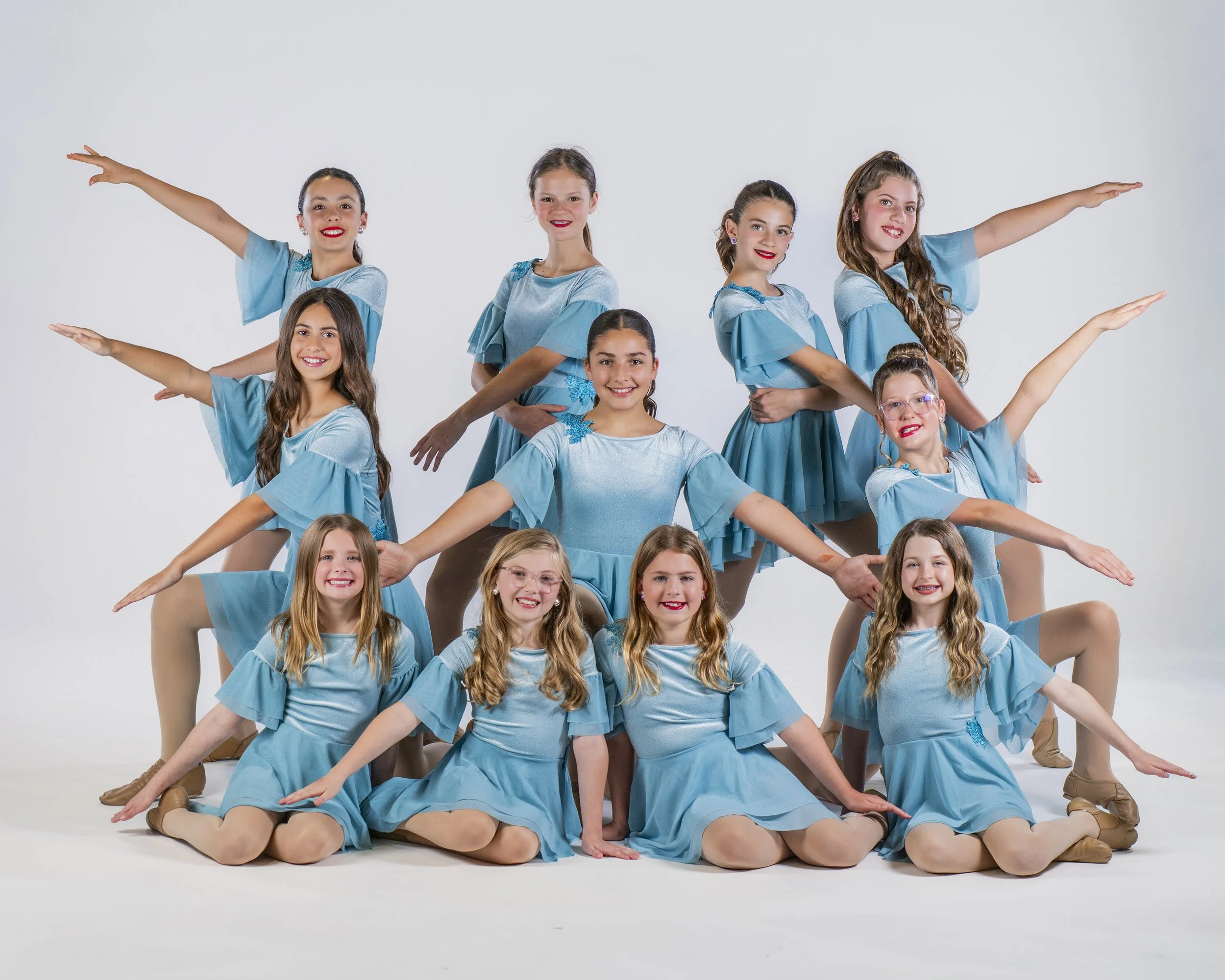 COMMUNITY PERFORMANCE #2-LYRICAL_13.jpg