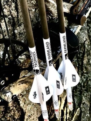 DCA Custom Arrows - Farmland+Trophies+Outfitters.jpg