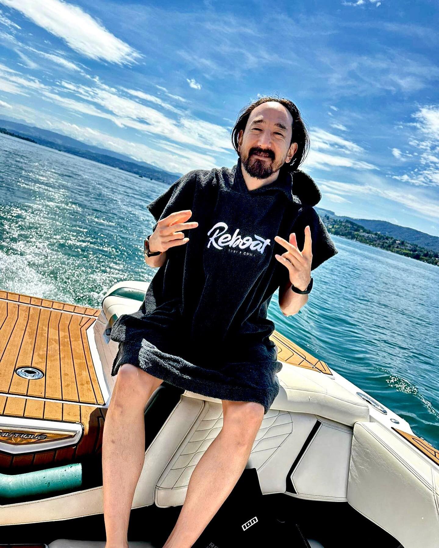 What a week &hellip; sun ☀️, rain 🌧️, storm 🌬️, hot 🥵, cold 🥶 &hellip; and last but not least @steveaoki - one of the world&rsquo;s best DJ and music producer as our guest! 🎧🤩
.
.
.
#crazyweek #sun #rain #storm #special #guest #steveaoki #thank