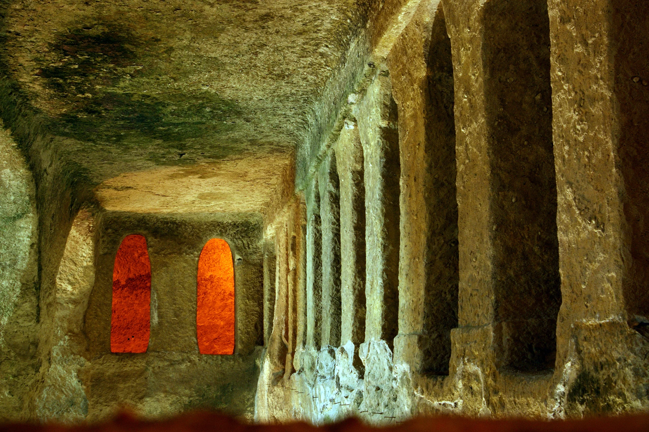 Monolithische kerkHR.jpg