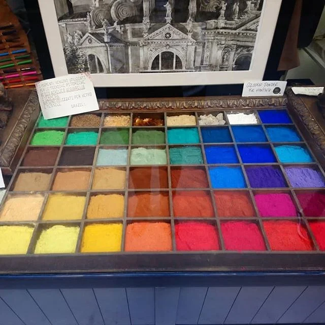 PIGMENTS FROM VENICE