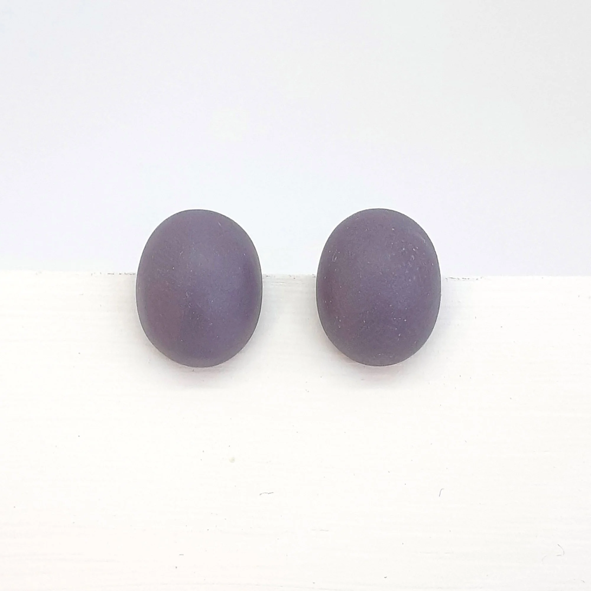 bumpearringblueberry.jpg