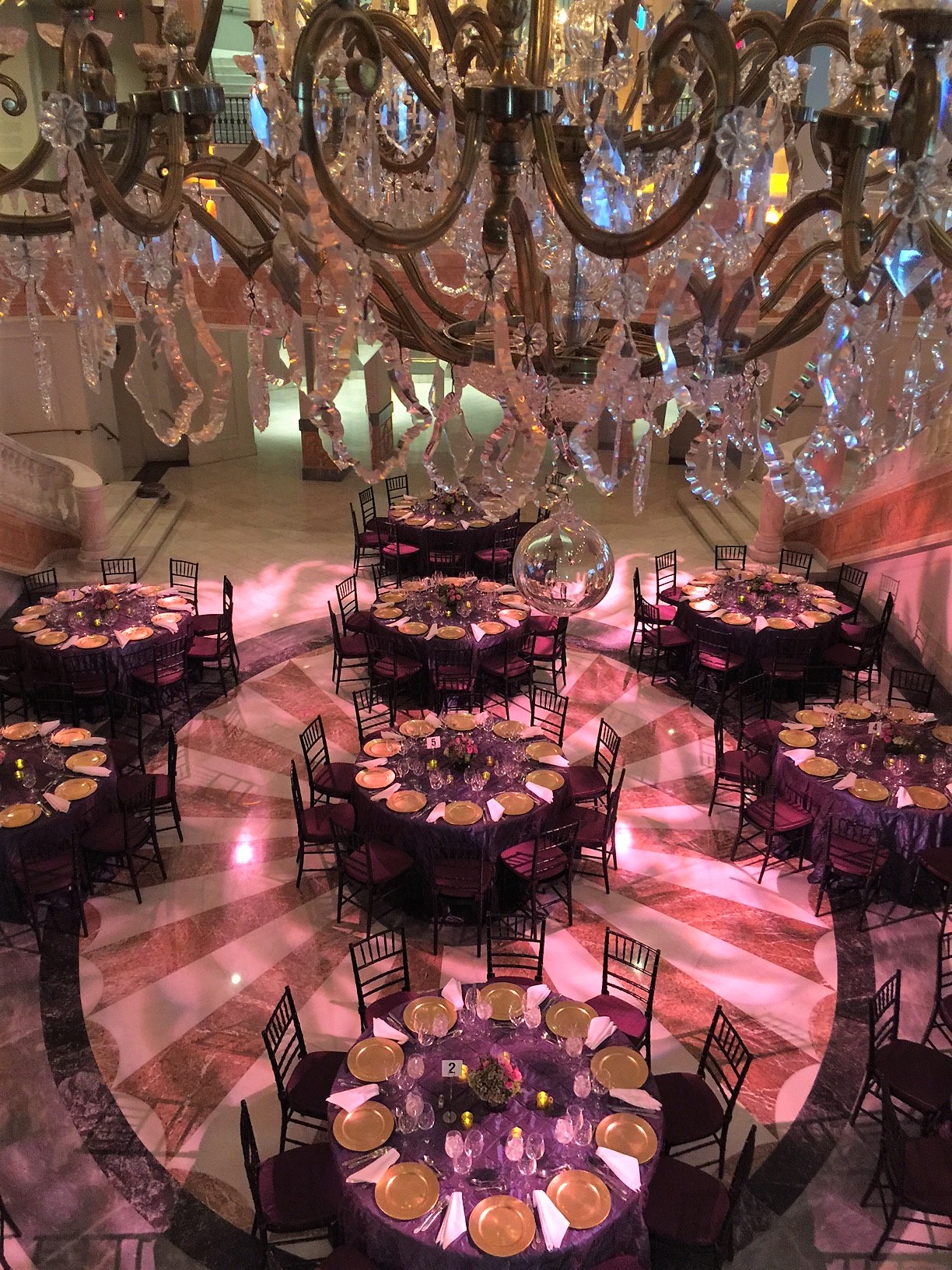 avalon-caterers-dnc dinner chandelier.jpg